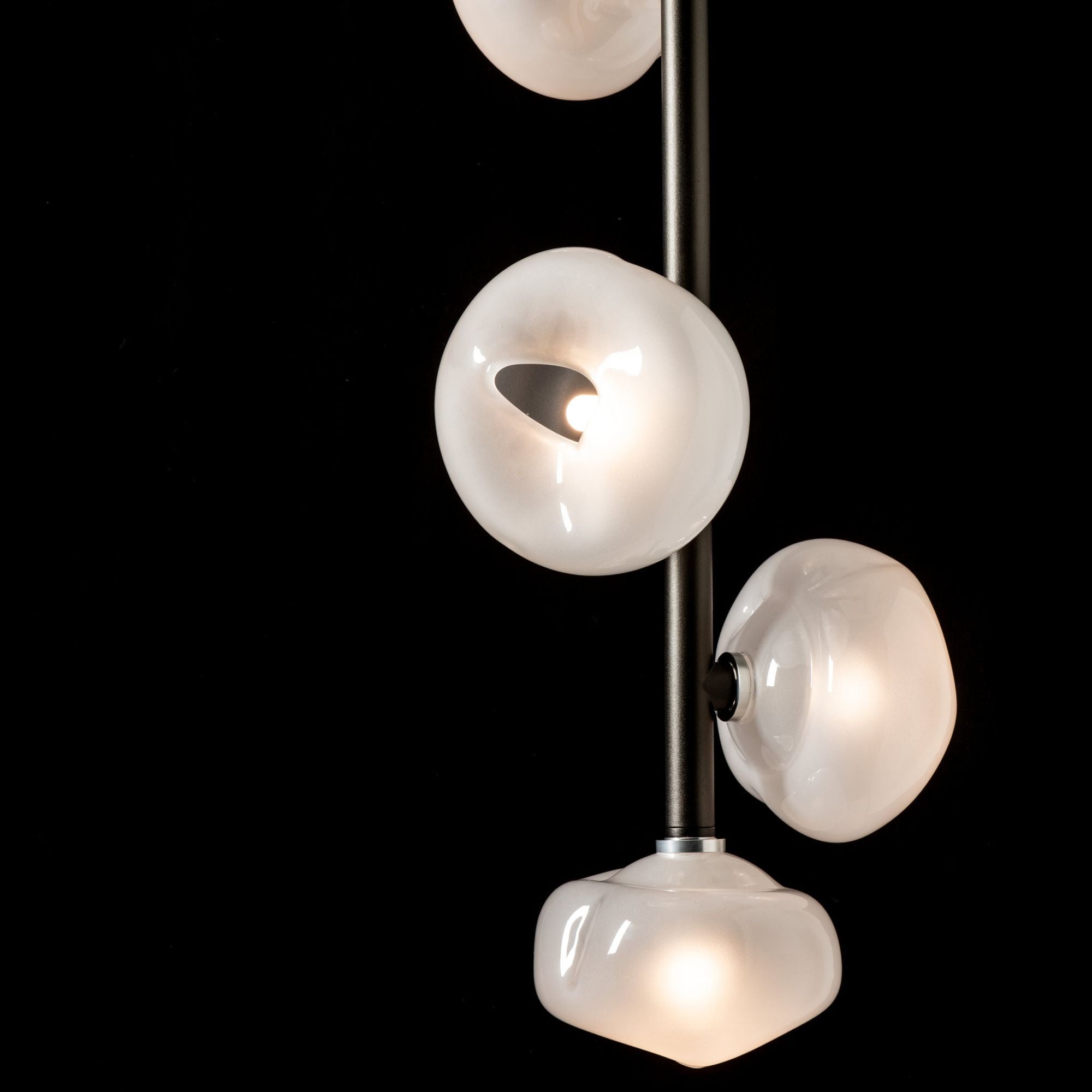 Ume Vertical Pendant 4-Light Frosted Glass (FD) in Oil Rubbed Bronze