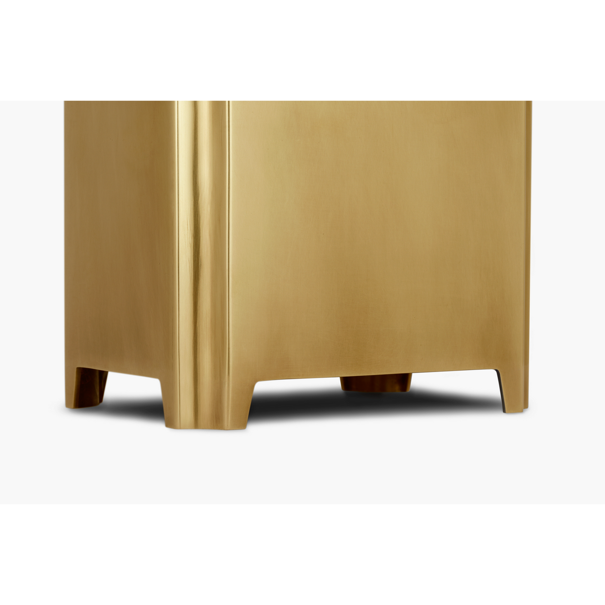 Thomas O'Brien Dino 13" Cordless Accent Lamp in Hand-Rubbed Antique Brass with Hand-Rubbed Antique Brass Shade W6.5" x H13.25"