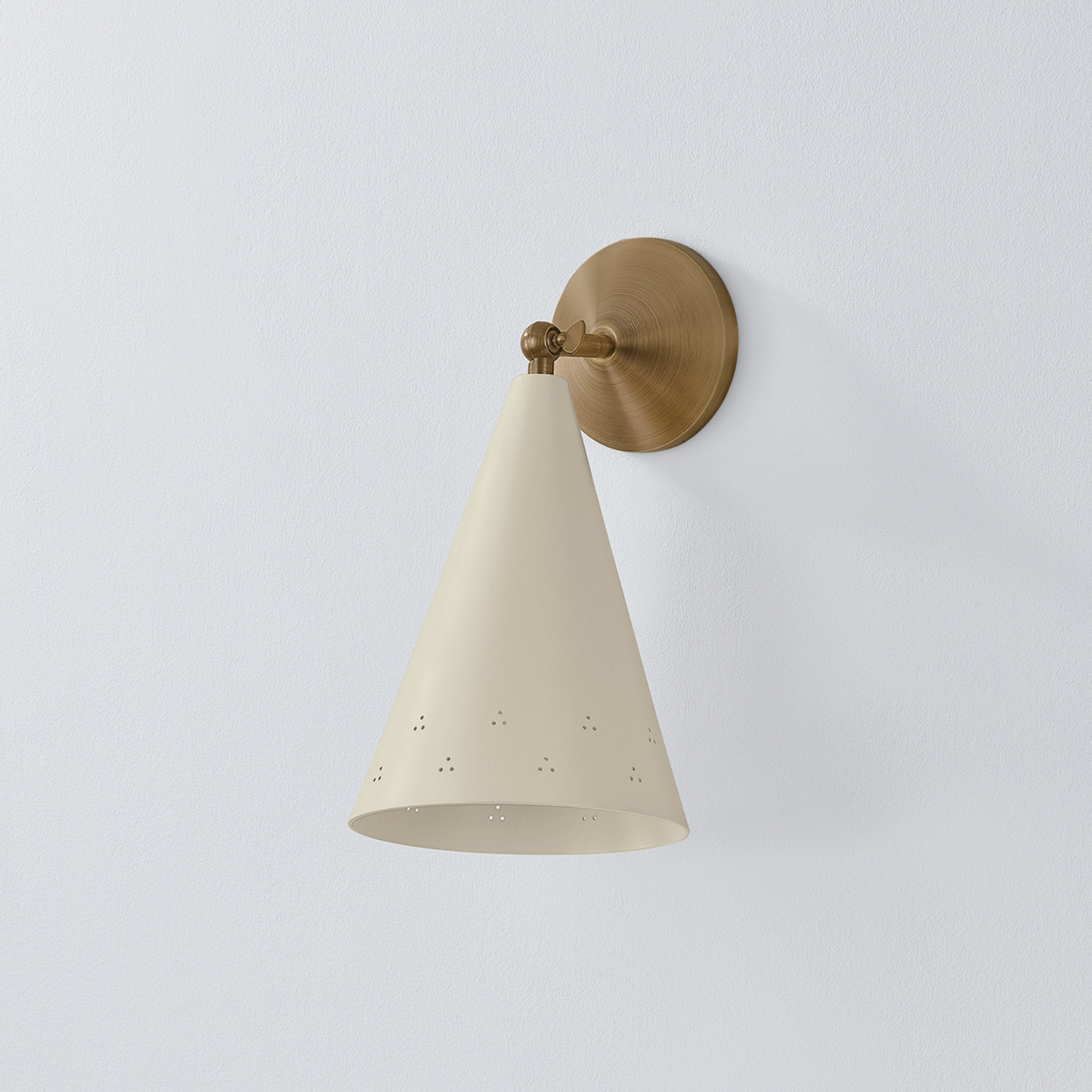 Pawley 1-Light Wall Sconce in Historic Bronze by Cortney Bishop 7W x 12.75H
