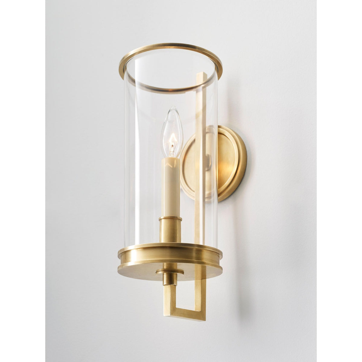 Chapman & Myers Glendon Small Hurricane Sconce in Antique-Burnished Brass with Clear Glass W5.75" x H14.5" x E7"