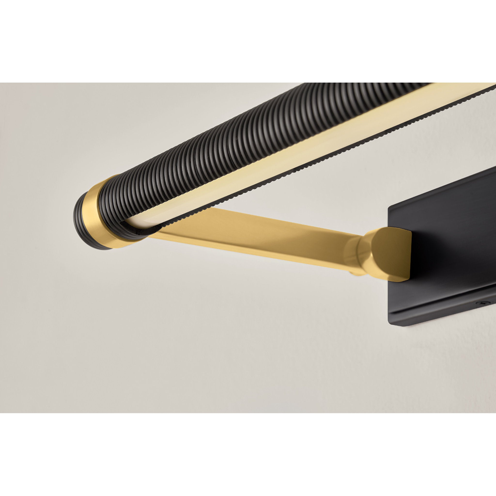 Duell 1-Light Picture Light in Aged Brass 18W x 2.75H (7318-AGB/DB)