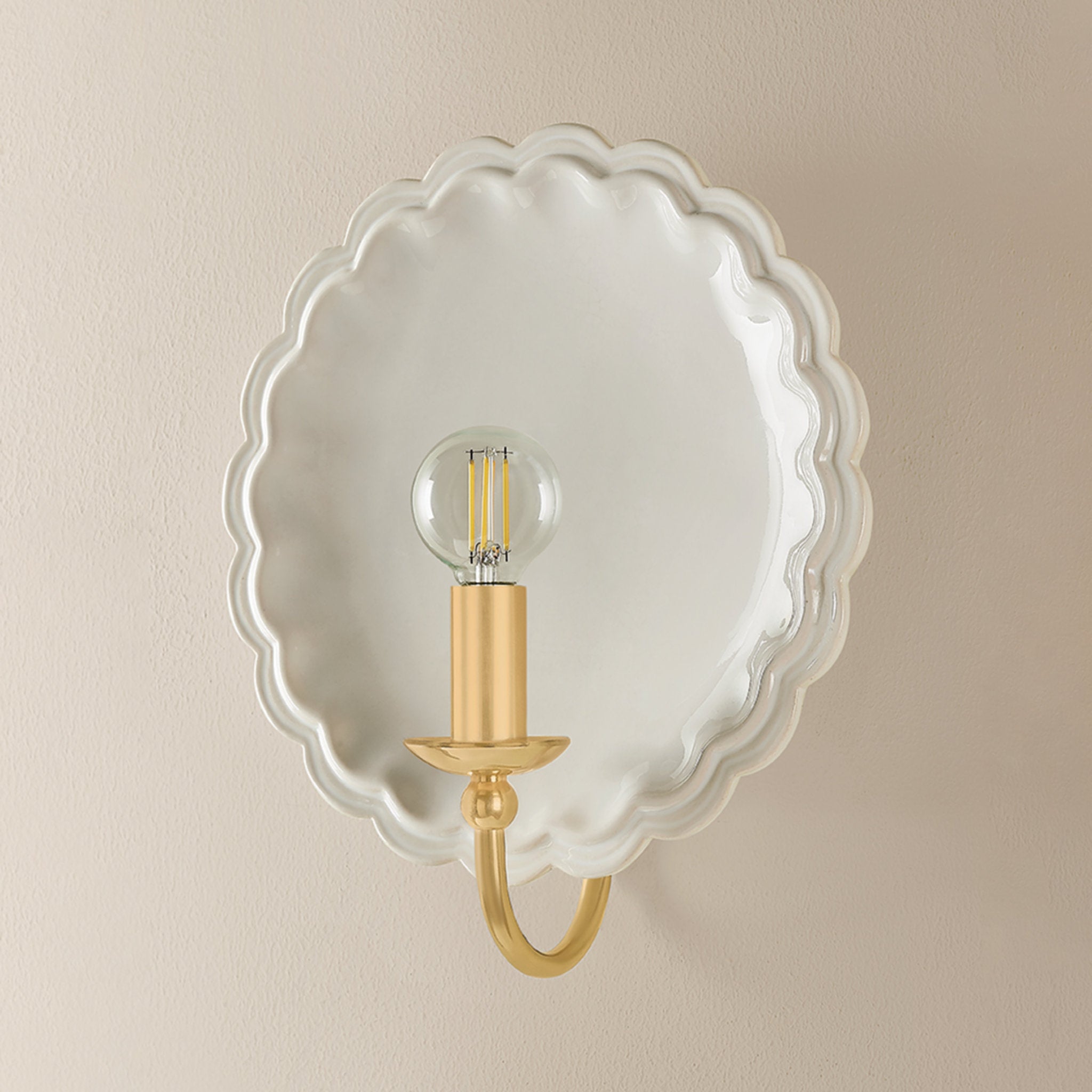 Paulette 1-Light Wall Sconce in Aged Brass 4L x 9.75W x 11.25H (Ceramic Gossamer Ivory)