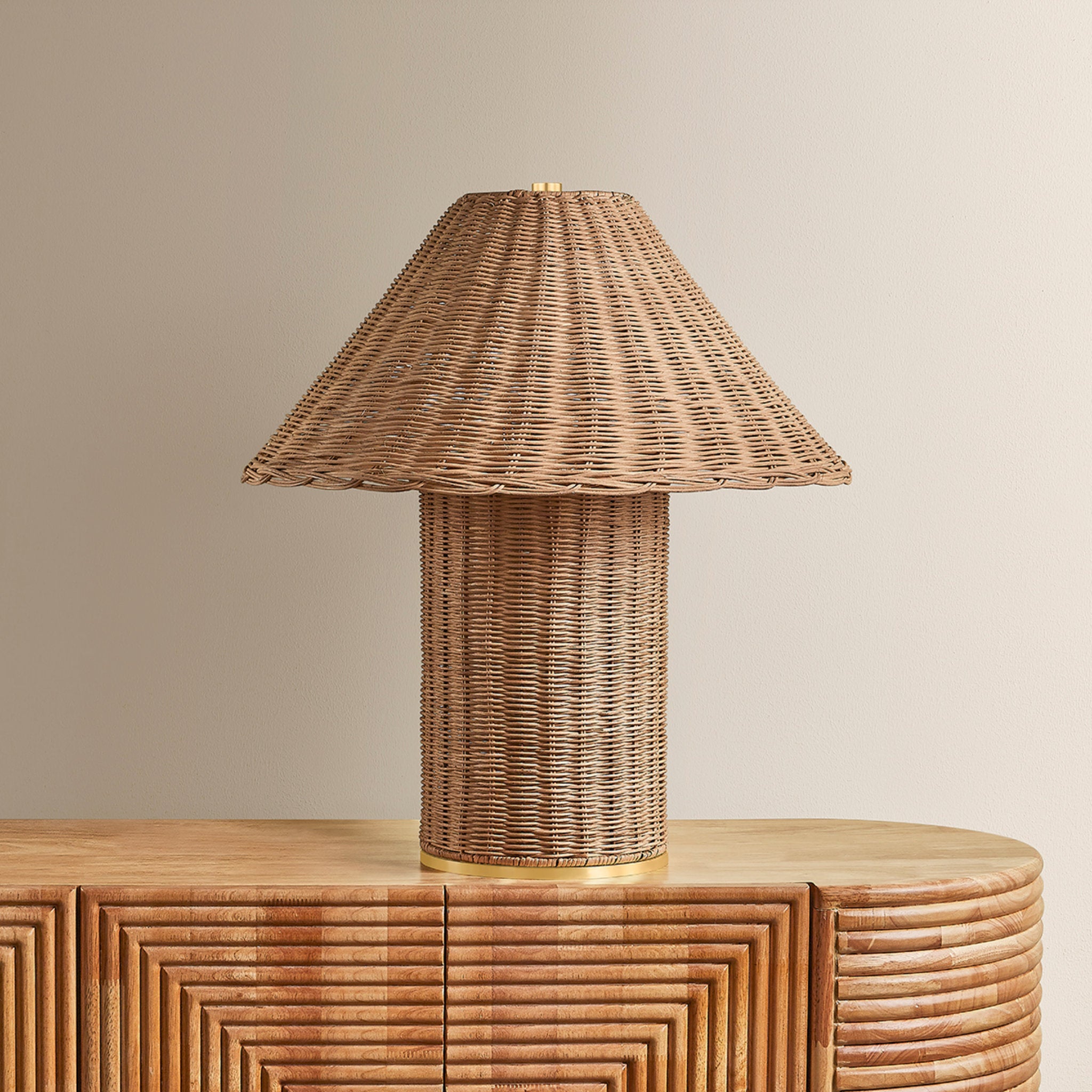 Jeanette 1-Light Table Lamp in Aged Brass 20W x 21.5H