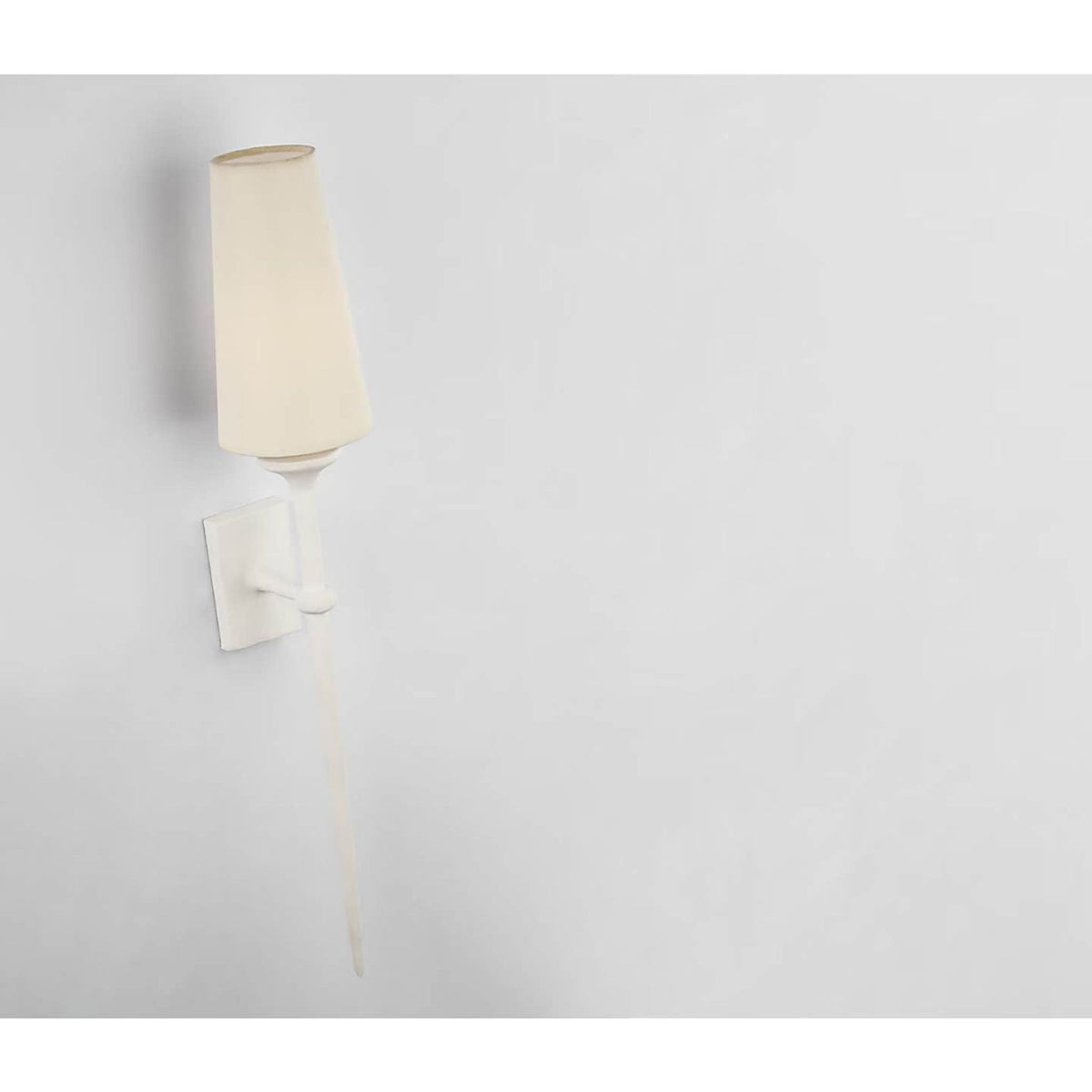 Julie Neill Iberia Single Sconce in Plaster White with Linen Shade W4.5" x H26.5" x E6"
