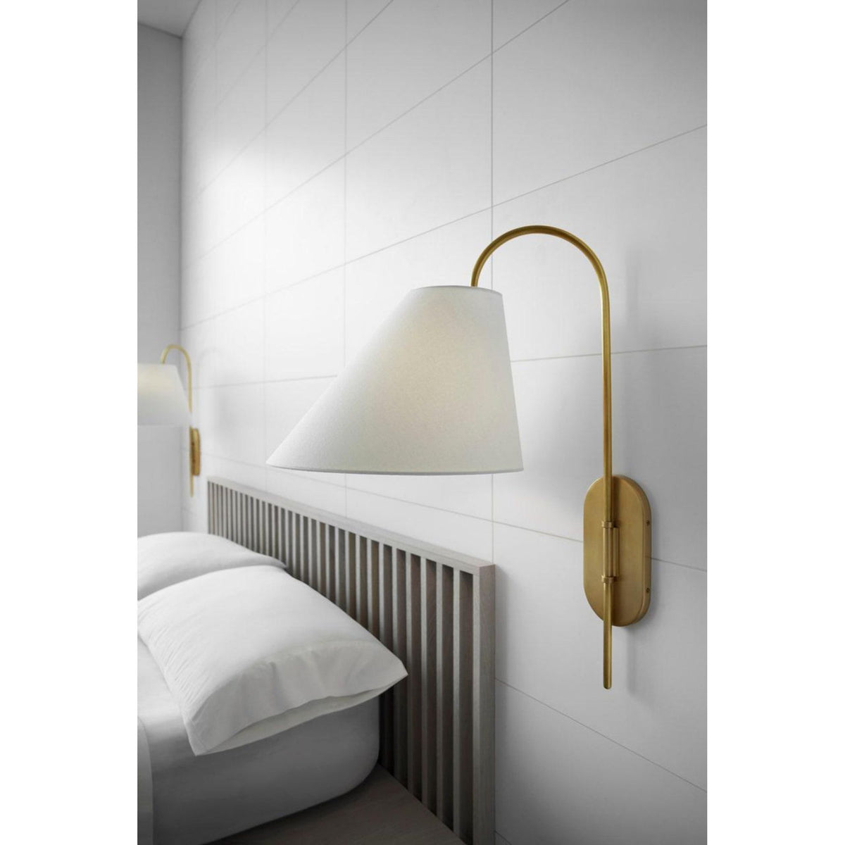 kate spade new york Kinsley Large Articulating Wall Light in Soft Brass with Linen Shade W15.75" x H27.75" x E22.25"