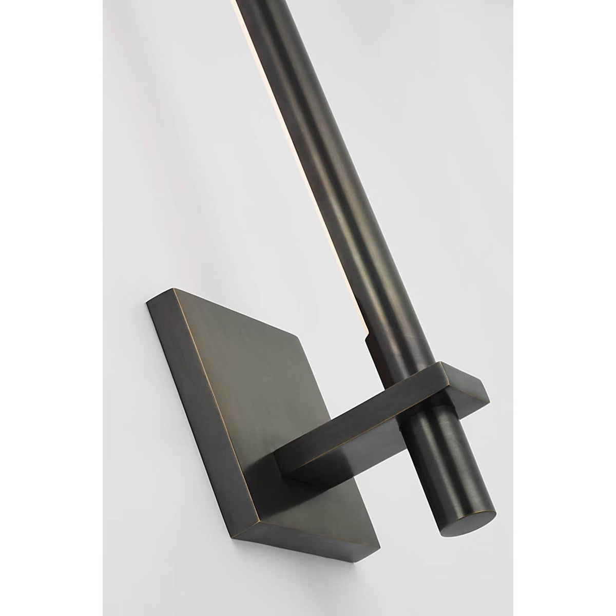 Kelly Wearstler Axis Medium Sconce in Bronze W4.5" x H19.75" x E4"