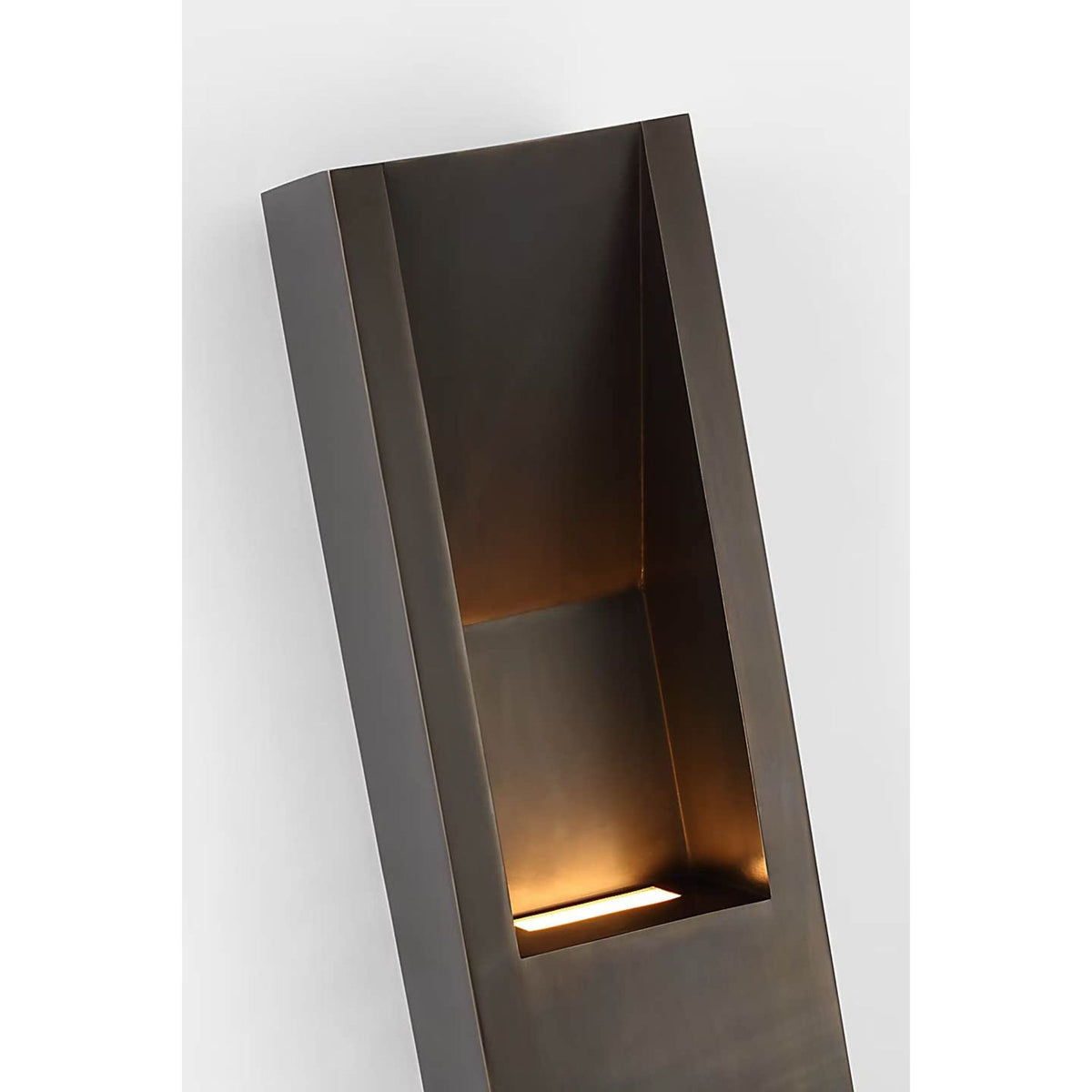 Kelly Wearstler Tribute Large Sconce in Bronze W5" x H24" x E4"