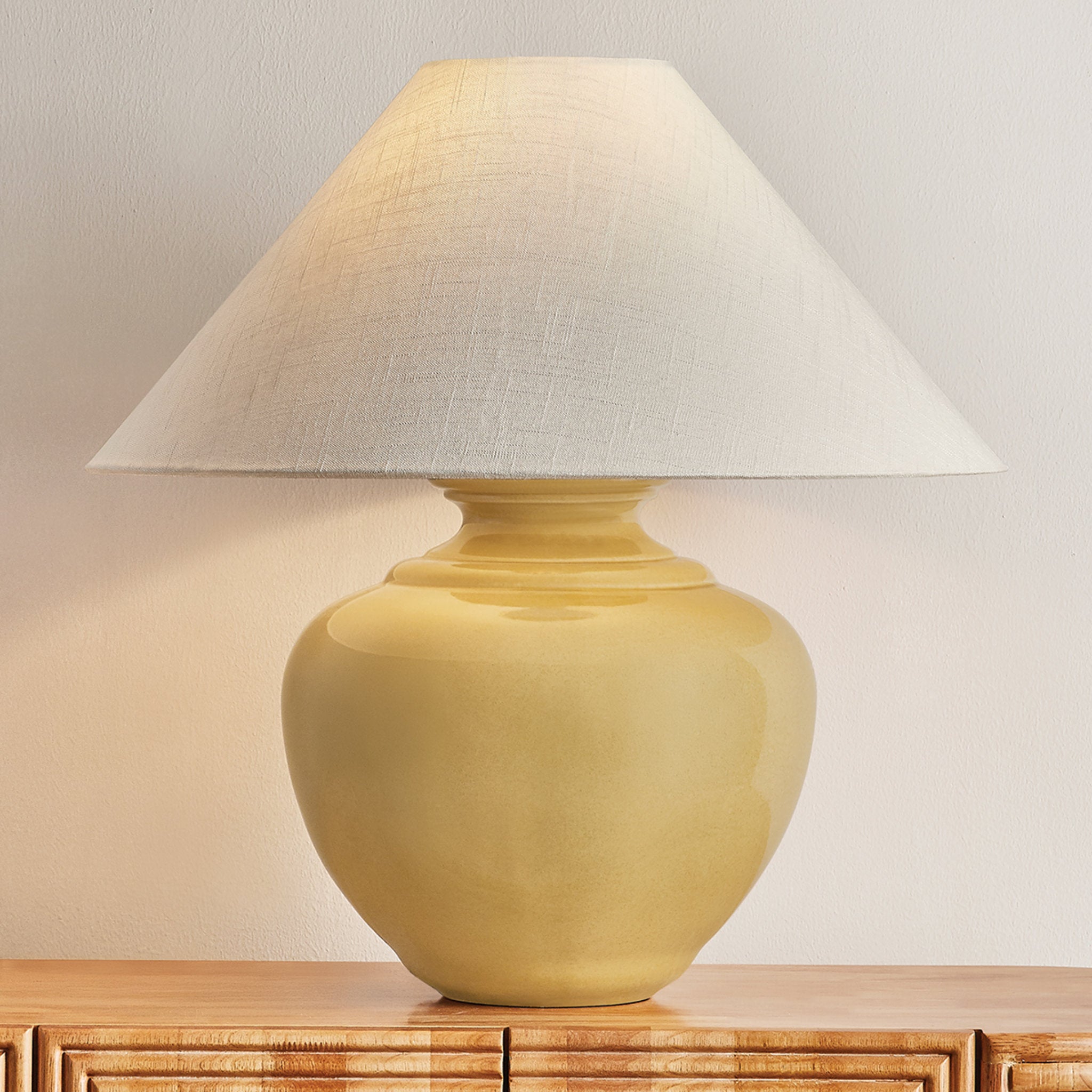 French Ridge 1-Light Table Lamp in Aged Brass 23W x 23.5H