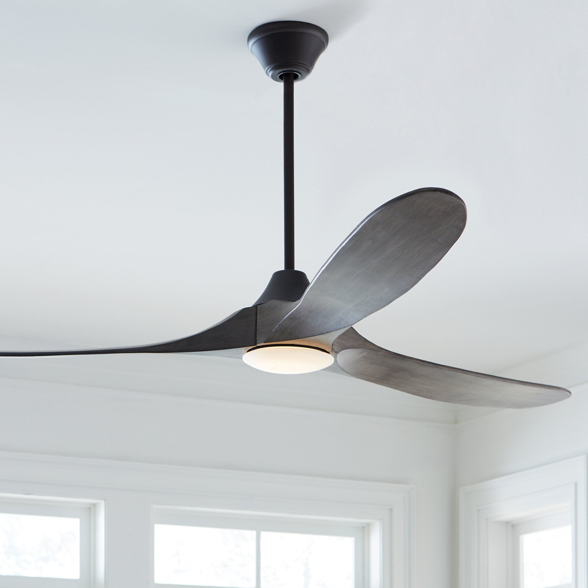 Maverick 70" LED Ceiling Fan in Aged Pewter w/ Light Grey Weathered Oak Blade D:70'' H:13 13/16''
