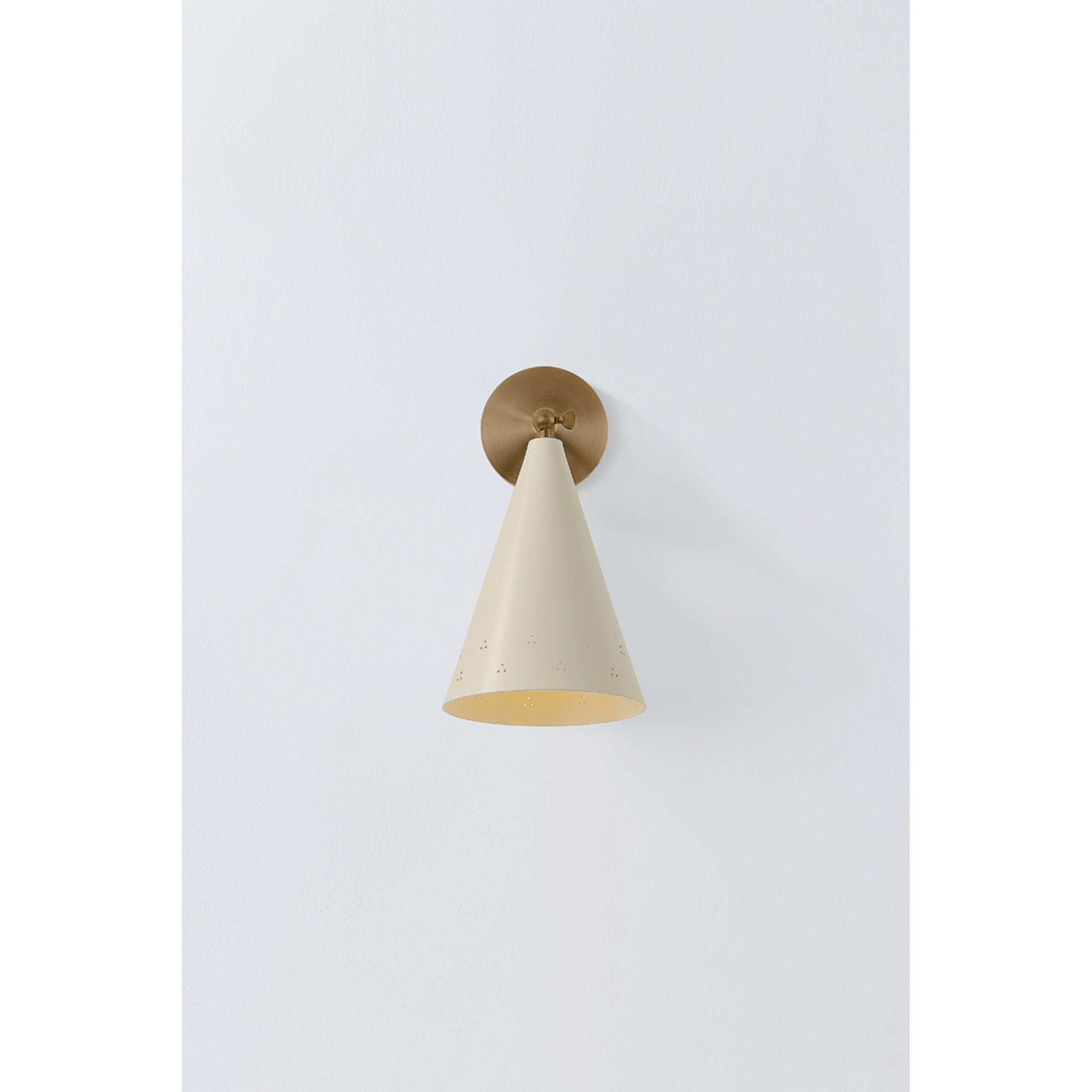 Pawley 1-Light Wall Sconce in Historic Bronze by Cortney Bishop 7W x 12.75H