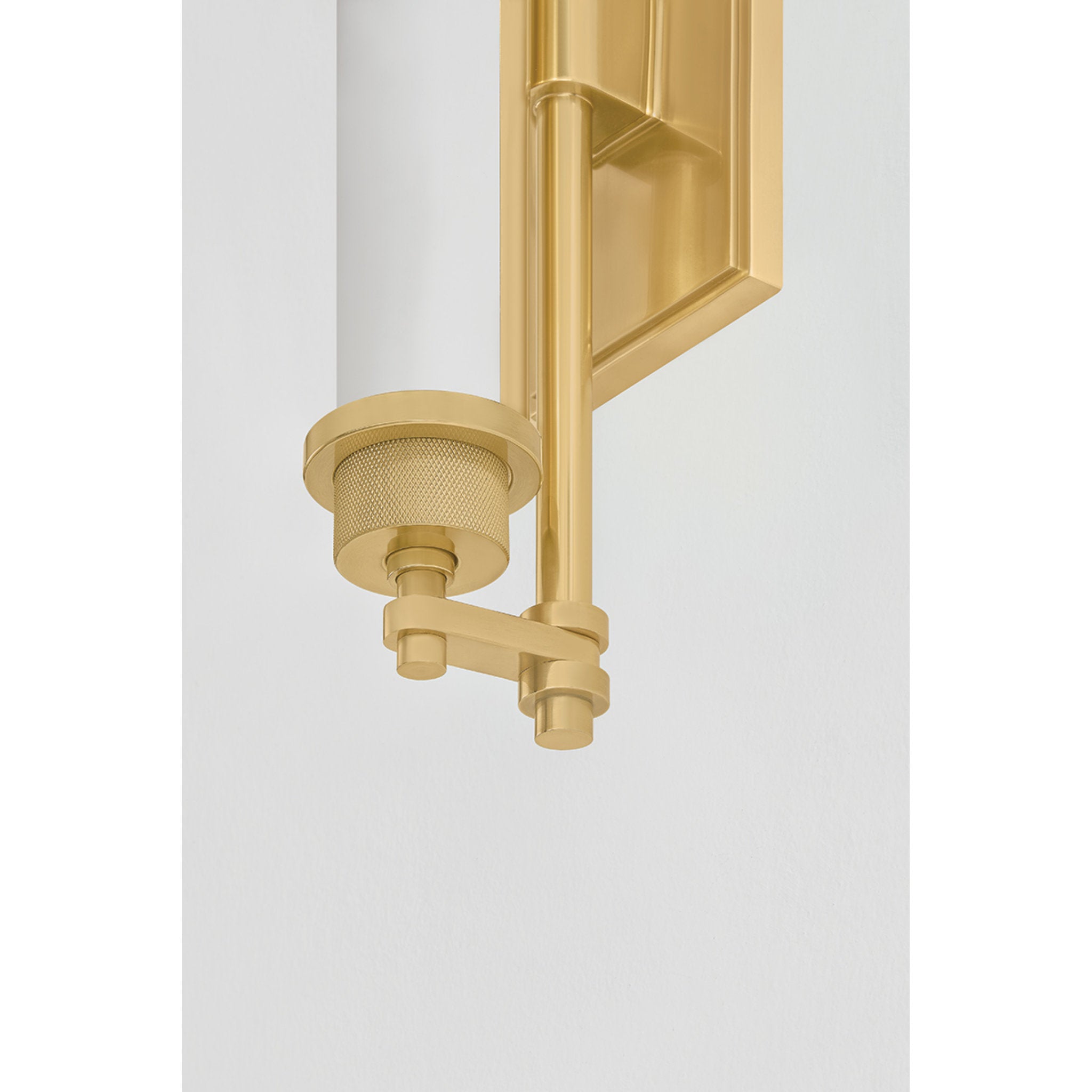 Plandome 1-Light Bath and Vanity in Aged Brass 4.25W x 18H