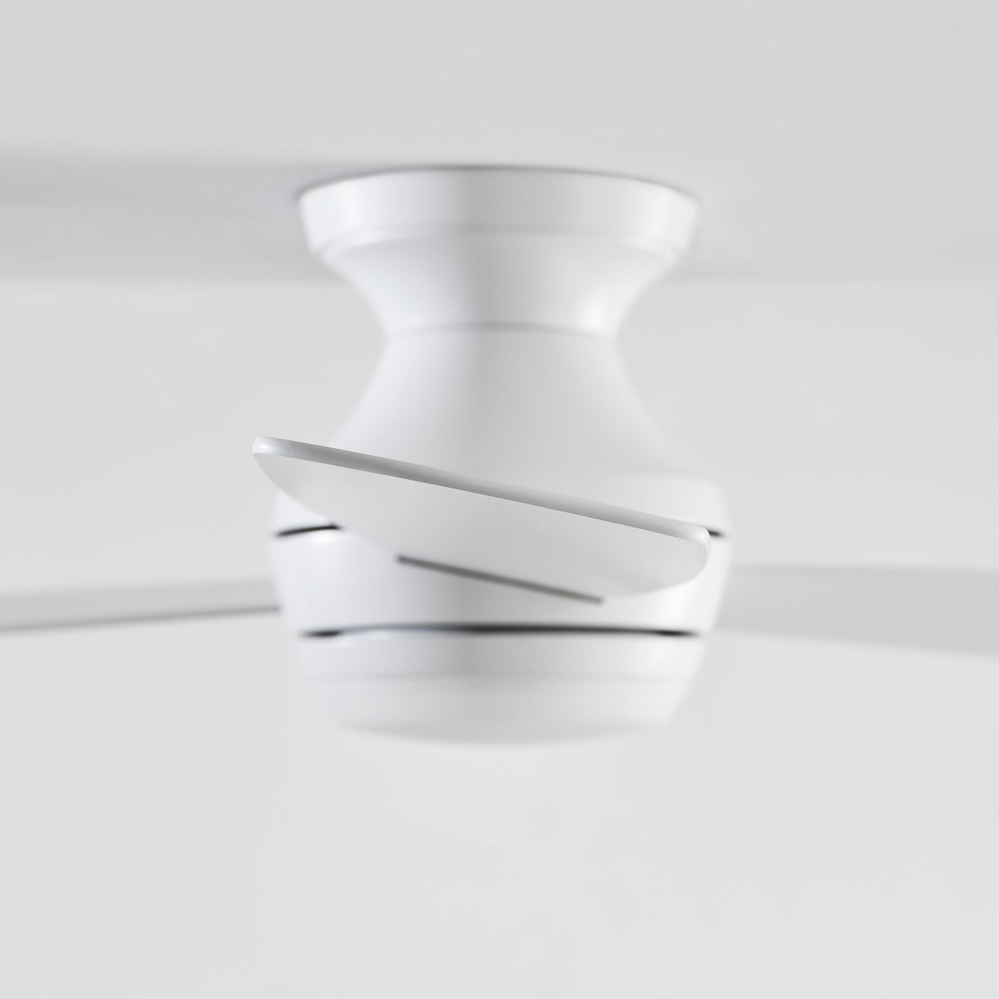 Ikon 52" LED Ceiling Fan in Matte White w/ Matte White Blade D:52'' H:10 13/16''