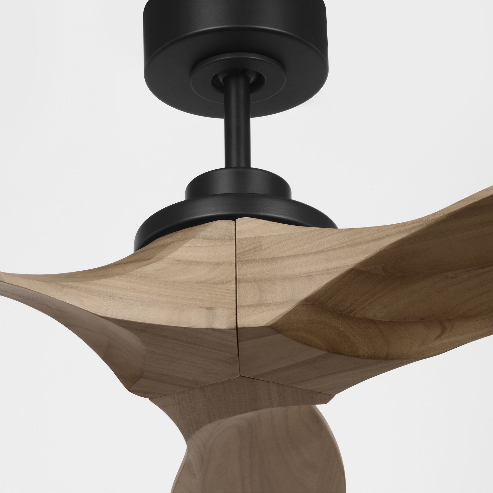 Collins Smart 52 - Midnight Black in Midnight Black w/ Natural Honey Blade D:52'' H:12 1/2''