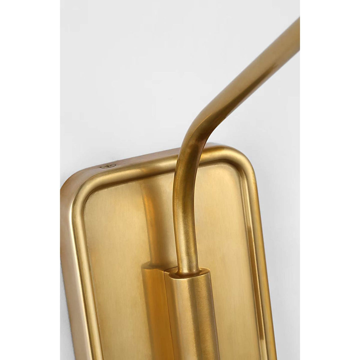 Amber Lewis Knox 19" Single Sconce in Hand-Rubbed Antique Brass with Silk Pleated W6" x H18.75" x E10"