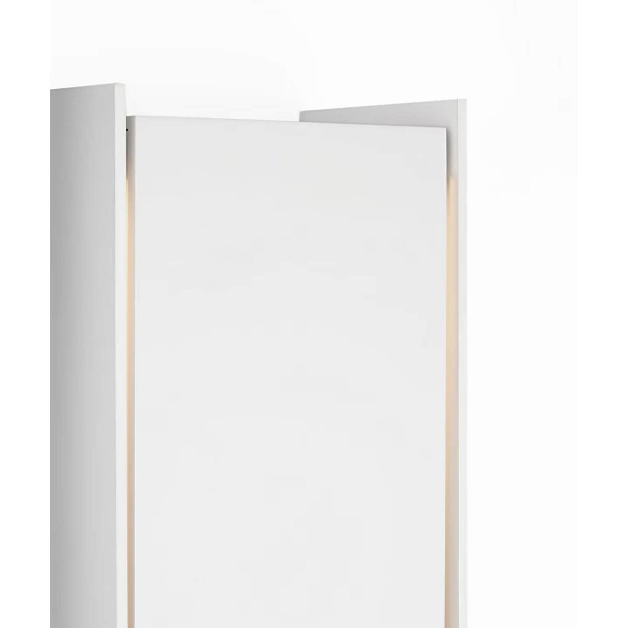 Barbara Barry Align 32" Shielded Wall Light in Plaster White W7.75" x H32" x E4.75"