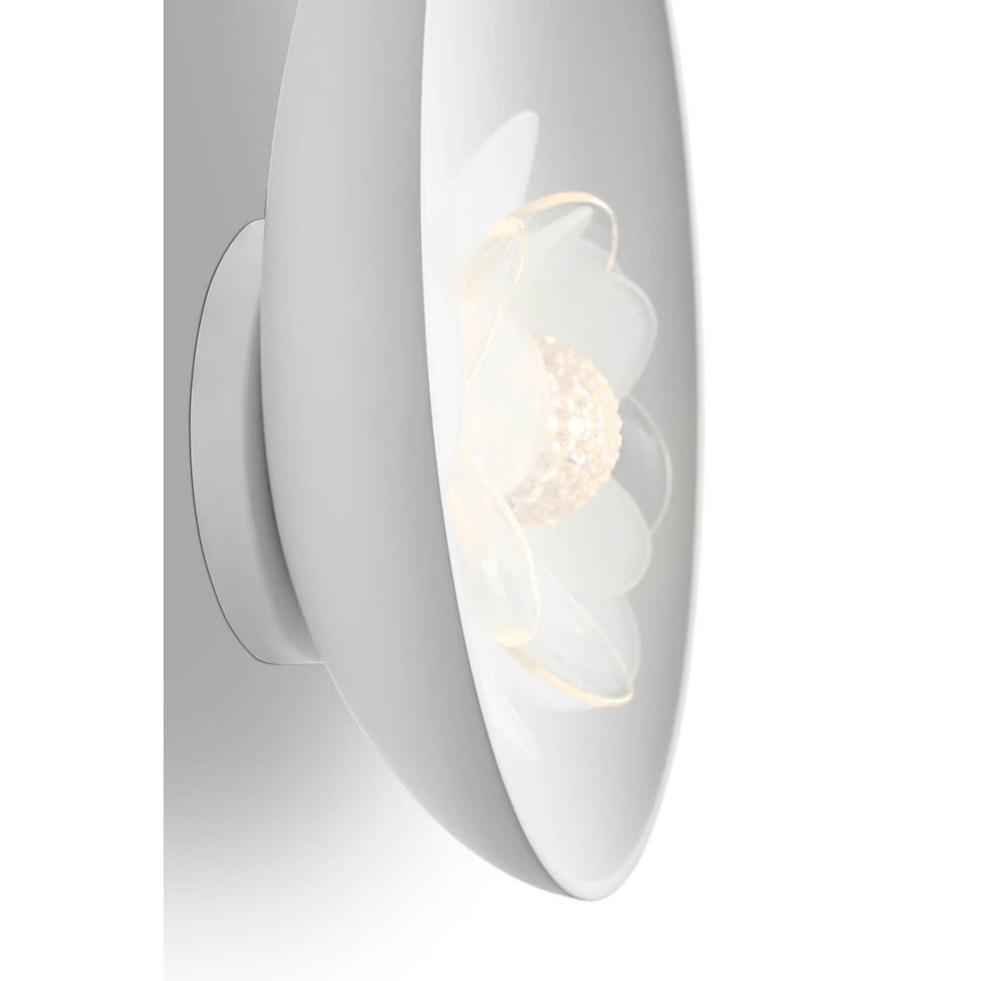 Barbara Barry Petaluma 7" Reflector Sconce in Matte White with Etched and Clear Glass Flower W5.25" x H6.5" x E2.25"