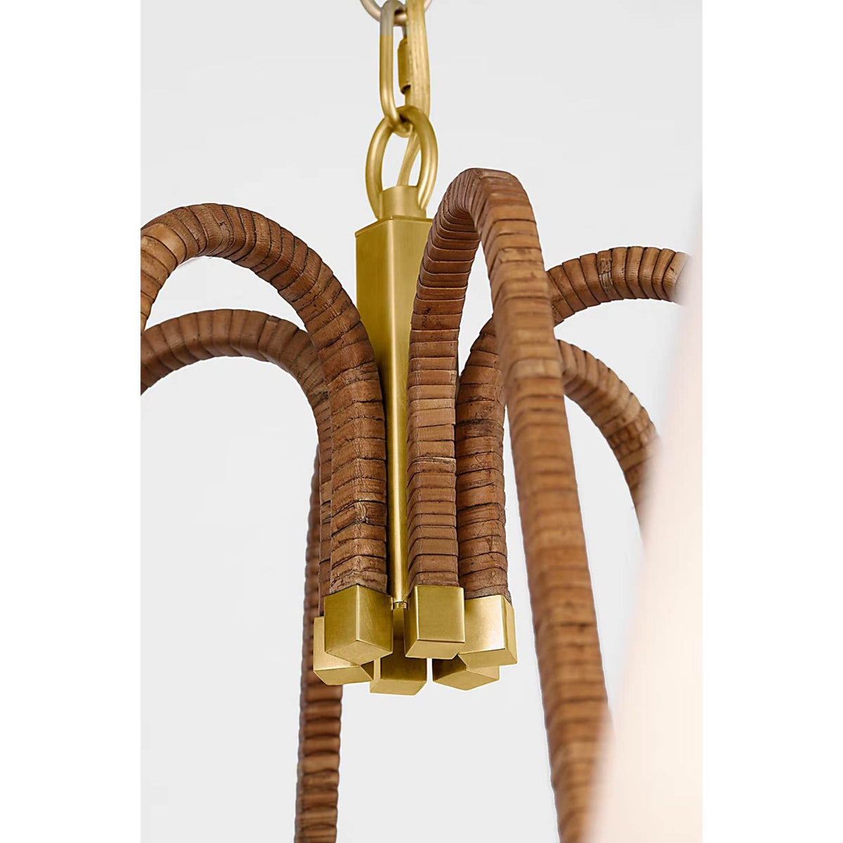 Chapman & Myers Biscayne Large Wrapped Chandelier in Antique-Burnished Brass and Natural Rattan with Linen Shades W30.25" x H27.5"
