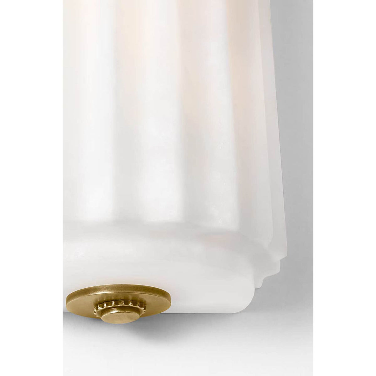 Chapman & Myers Madden 13" Fluted Linear Sconce in Alabaster and Antique-Burnished Brass W4.25" x H12.5" x E2.75"