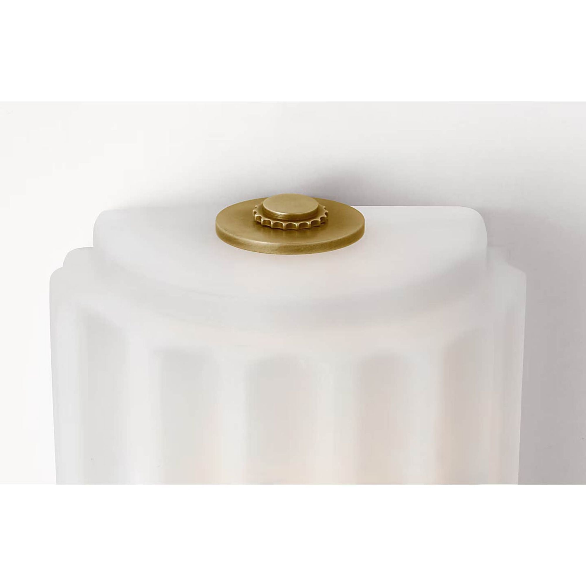 Chapman & Myers Madden 19" Fluted Linear Sconce in Alabaster and Antique-Burnished Brass W4.25" x H18.5" x E2.75"