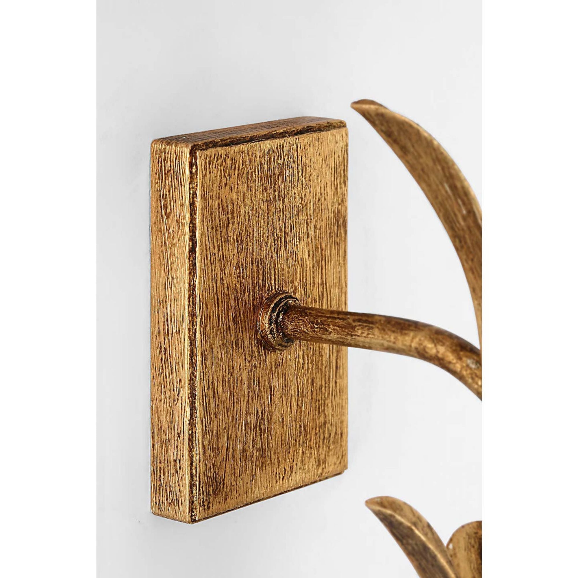 Chapman & Myers Provenz 20" Tail Sconce in French Gild with Linen Shade W8" x H20" x E8.25"