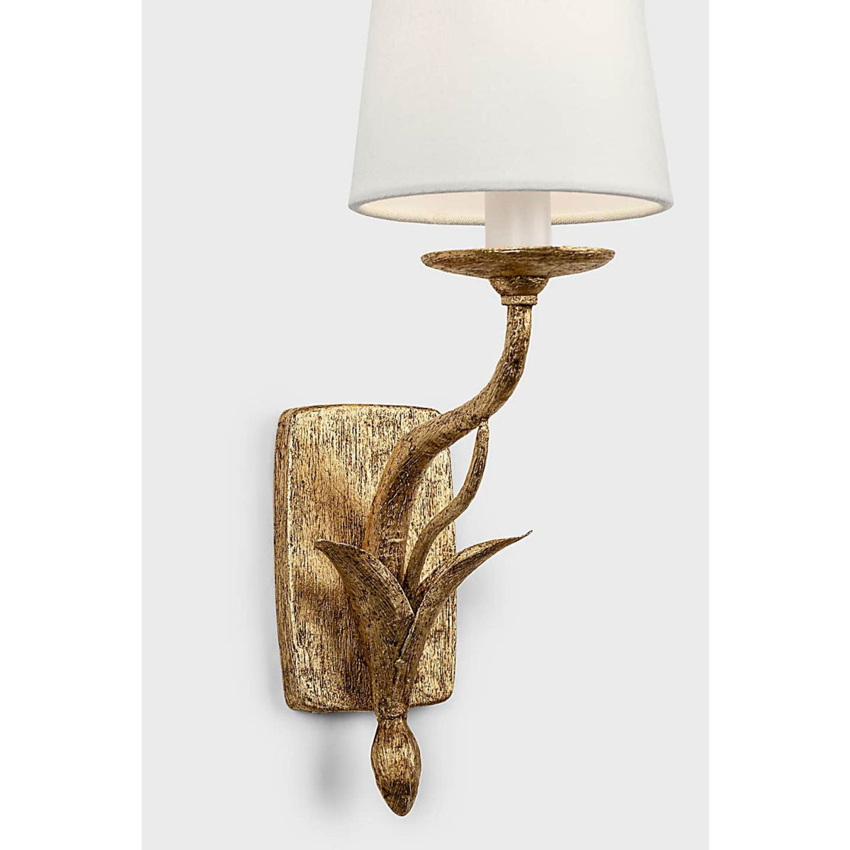Chapman & Myers Amalfi 15" Sconce in Milano Gold with Linen Shade W5" x H15.25" x E7.5"