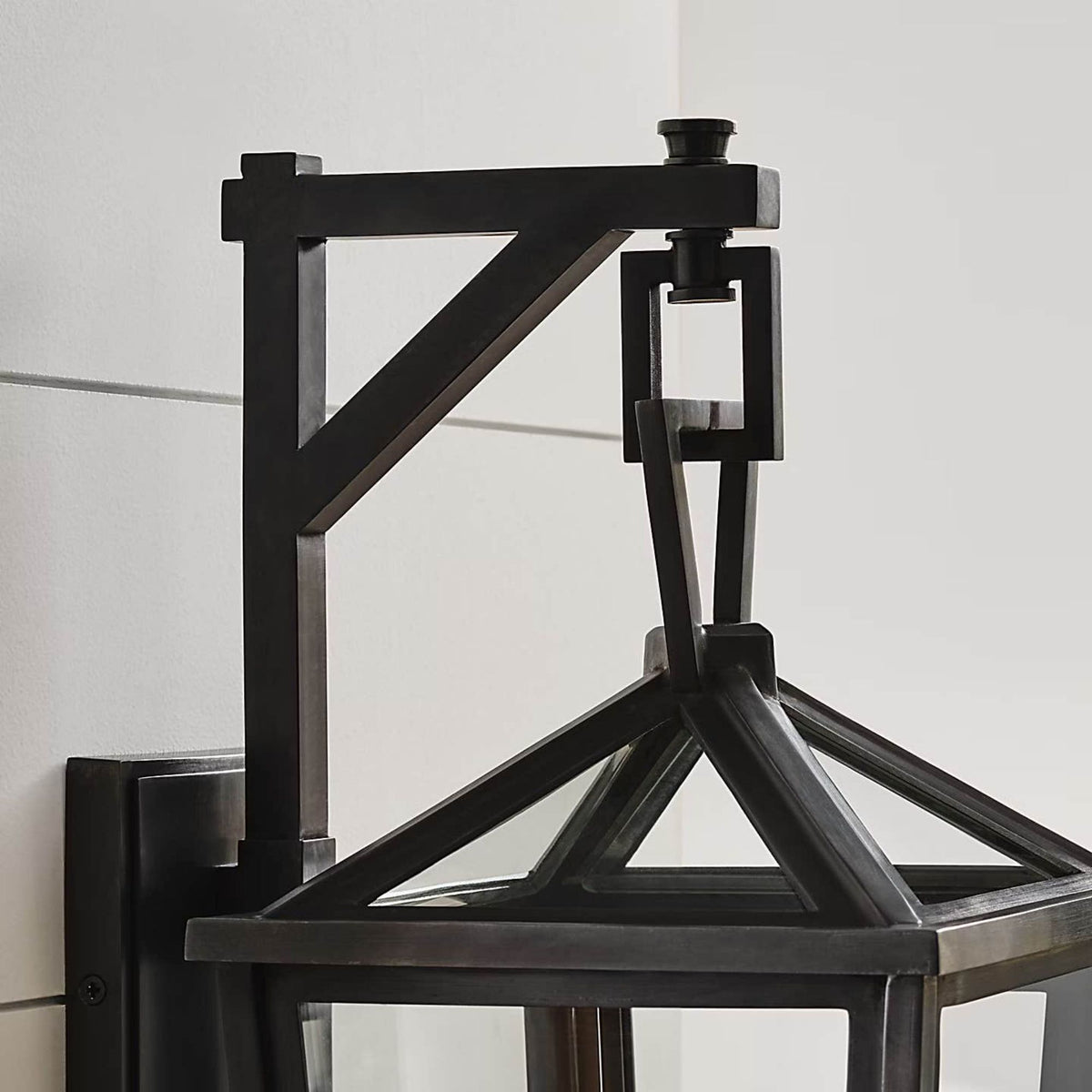 Chapman & Myers Darlana Small Tall Bracketed Wall Lantern in Bronze W7.5" x H21.25" x E9.75"