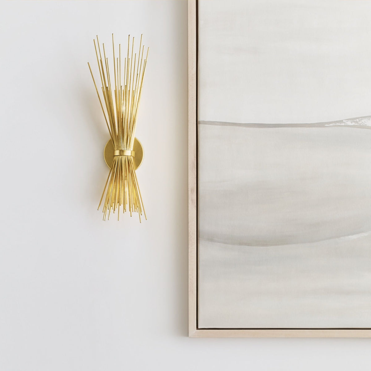 Kelly Wearstler Strada Small Sconce in Gild W9" x H19.25" x E5.25"