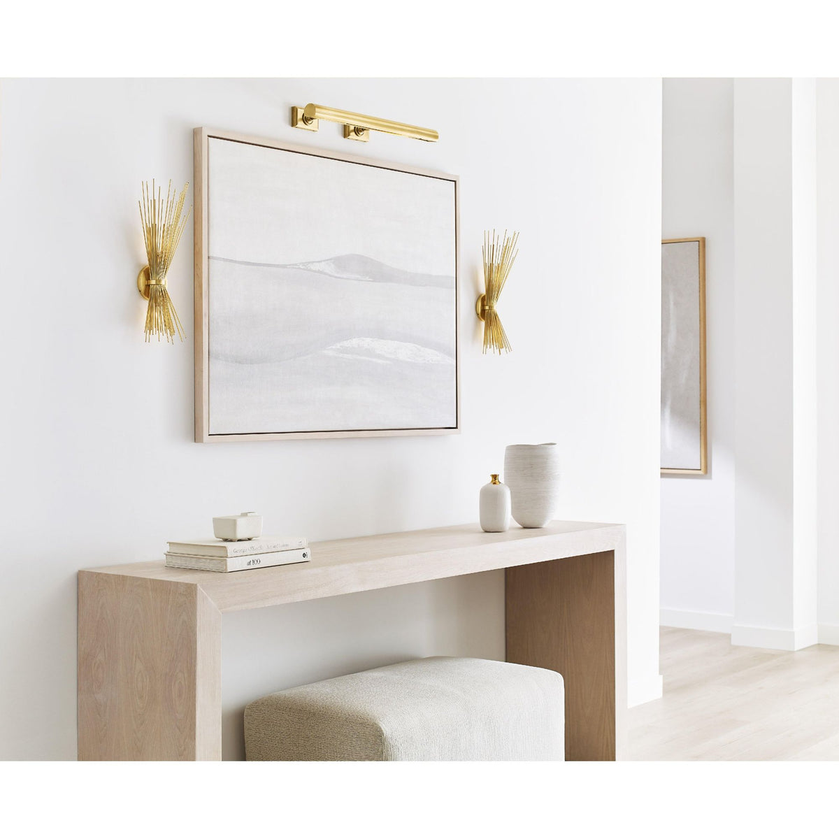 Kelly Wearstler Strada Small Sconce in Gild W9" x H19.25" x E5.25"
