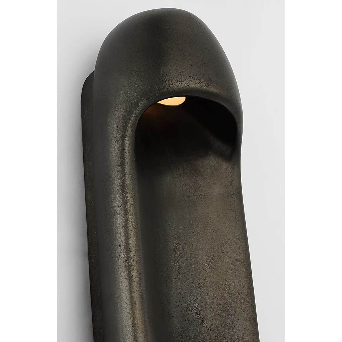 Kelly Wearstler Esculpa 18" Elongated Wall Light in Museum Bronze W6" x H18" x E4"