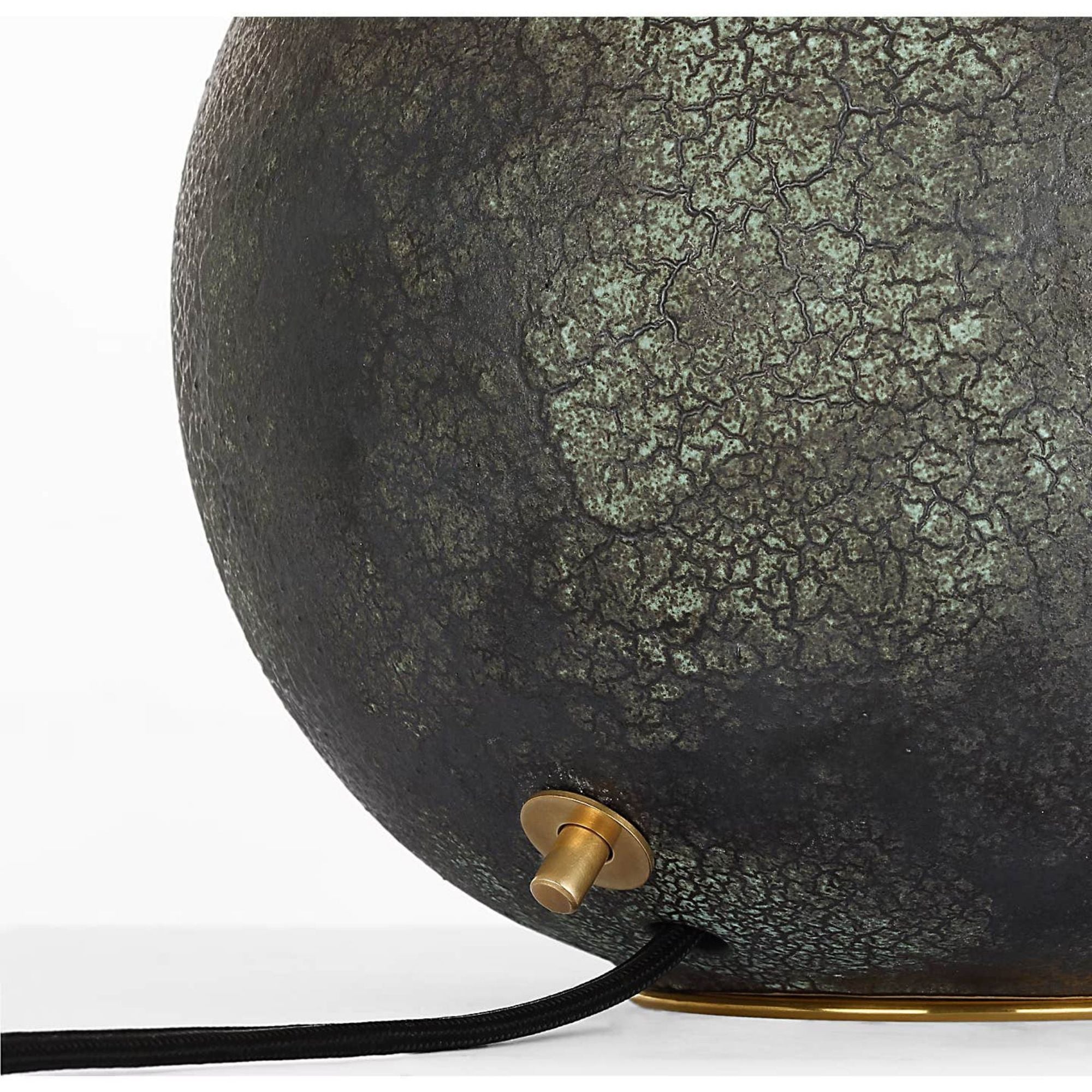 Kelly Wearstler Lindo 14" Accent Lamp in Aurora with Linen Shade W15" x H13.75"