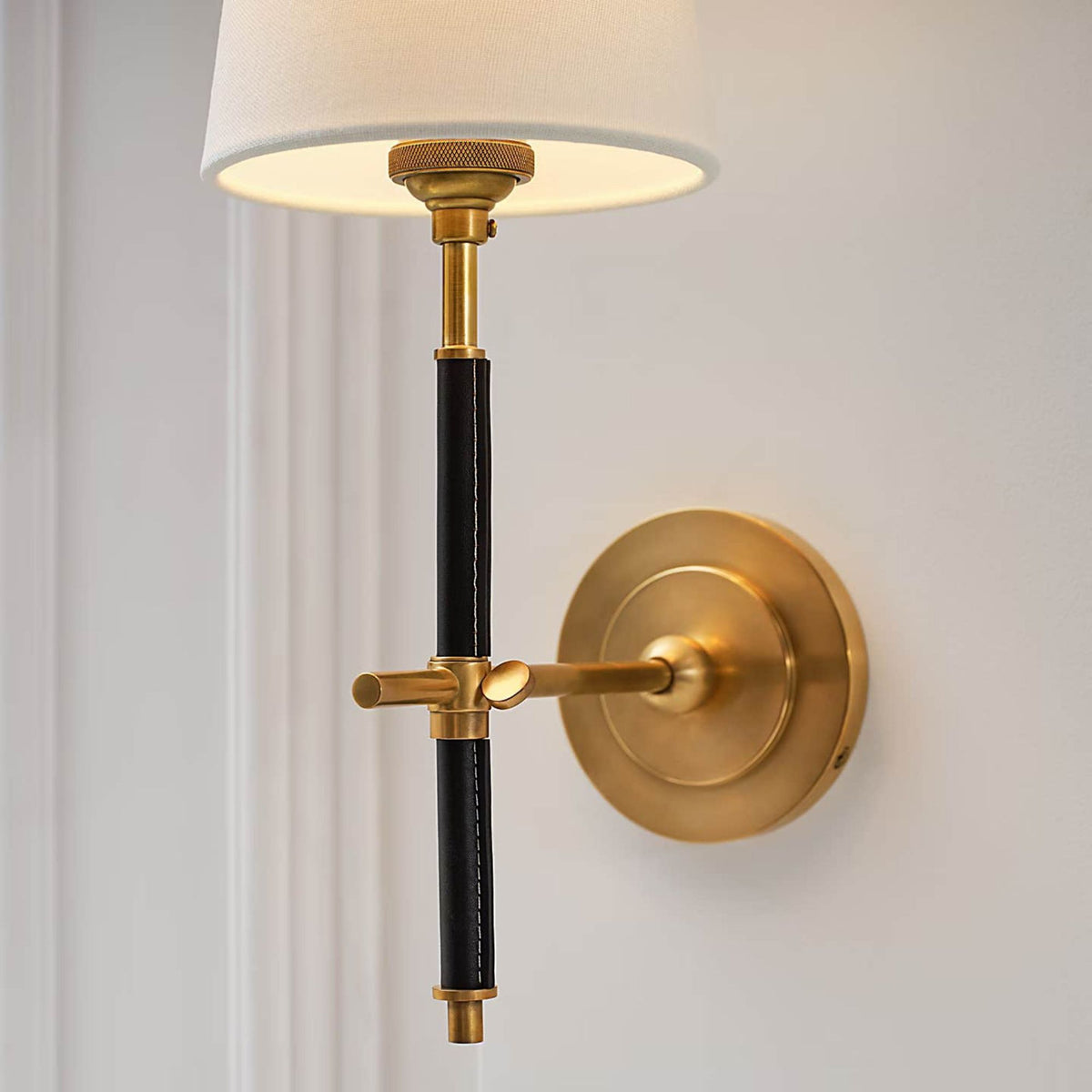 Thomas O'Brien Bryant Wrapped Sconce in Hand-Rubbed Antique Brass and Chocolate Leather with Chocolate Leather Shade W5.5" x H14.5" x E8.75"