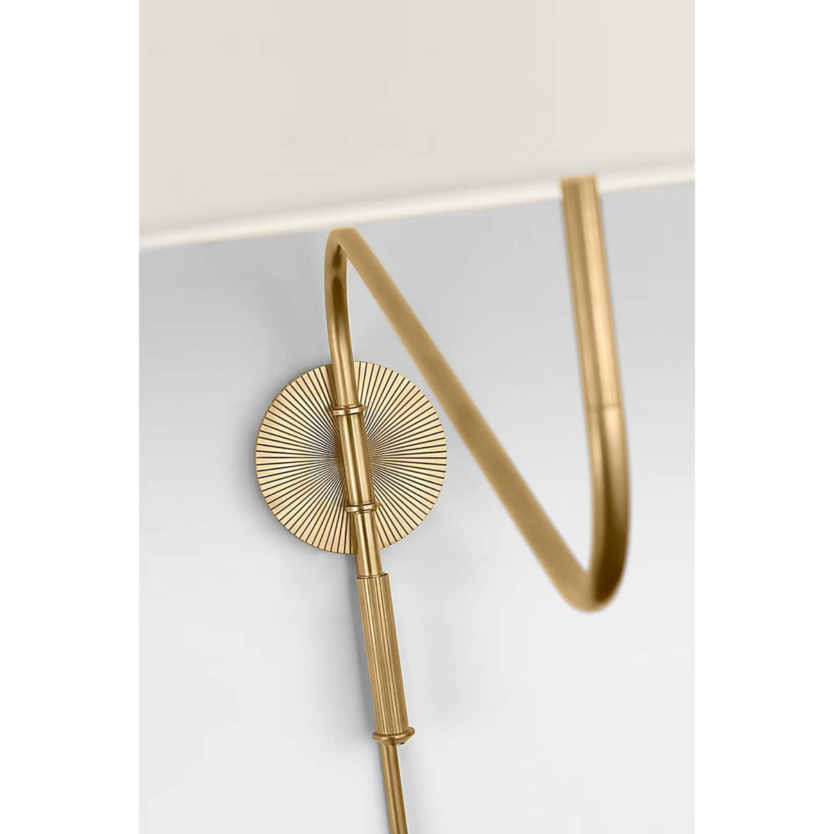 Thomas O'Brien Canto Grande Swinging Wall Light in Hand-Rubbed Antique Brass with Linen Shade W17" x H21.5" x E17" - 34.5"