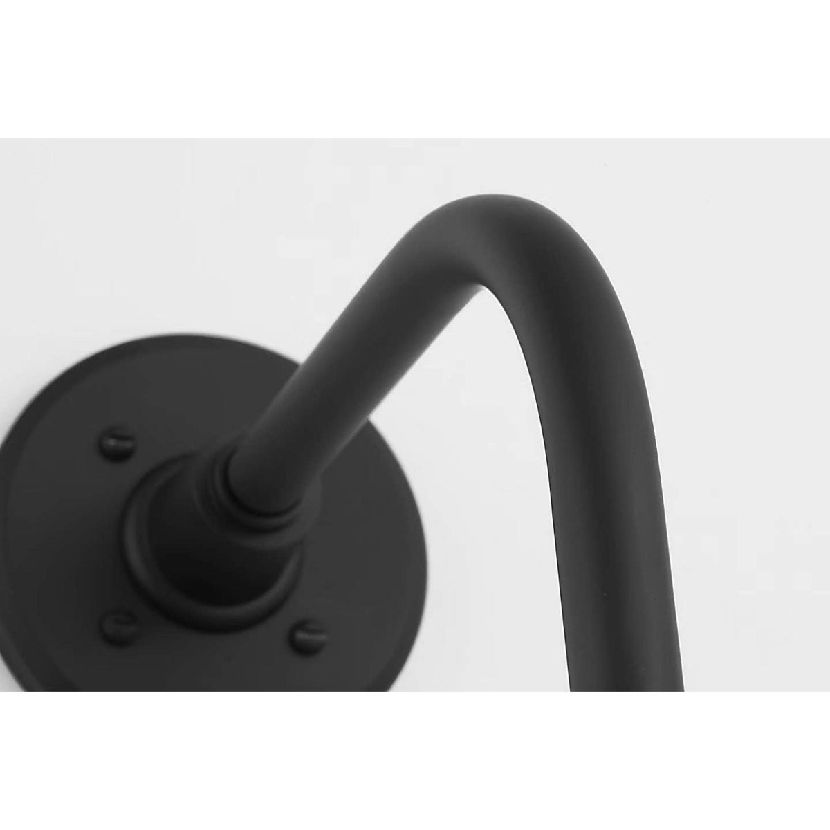 Thomas O'Brien Academy 11" Rex Barn Light in Matte Black with 12.5" Green Bowers Shade W12.5" x H17.75" x E16.75"