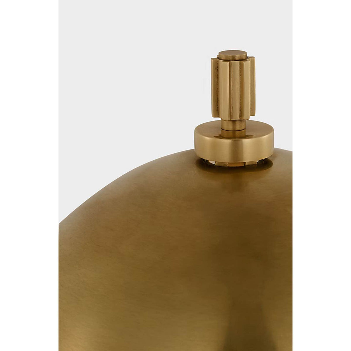 Thomas O'Brien Dally 13" Desk Lamp in Hand-Rubbed Antique Brass W7.75" x H13.5"
