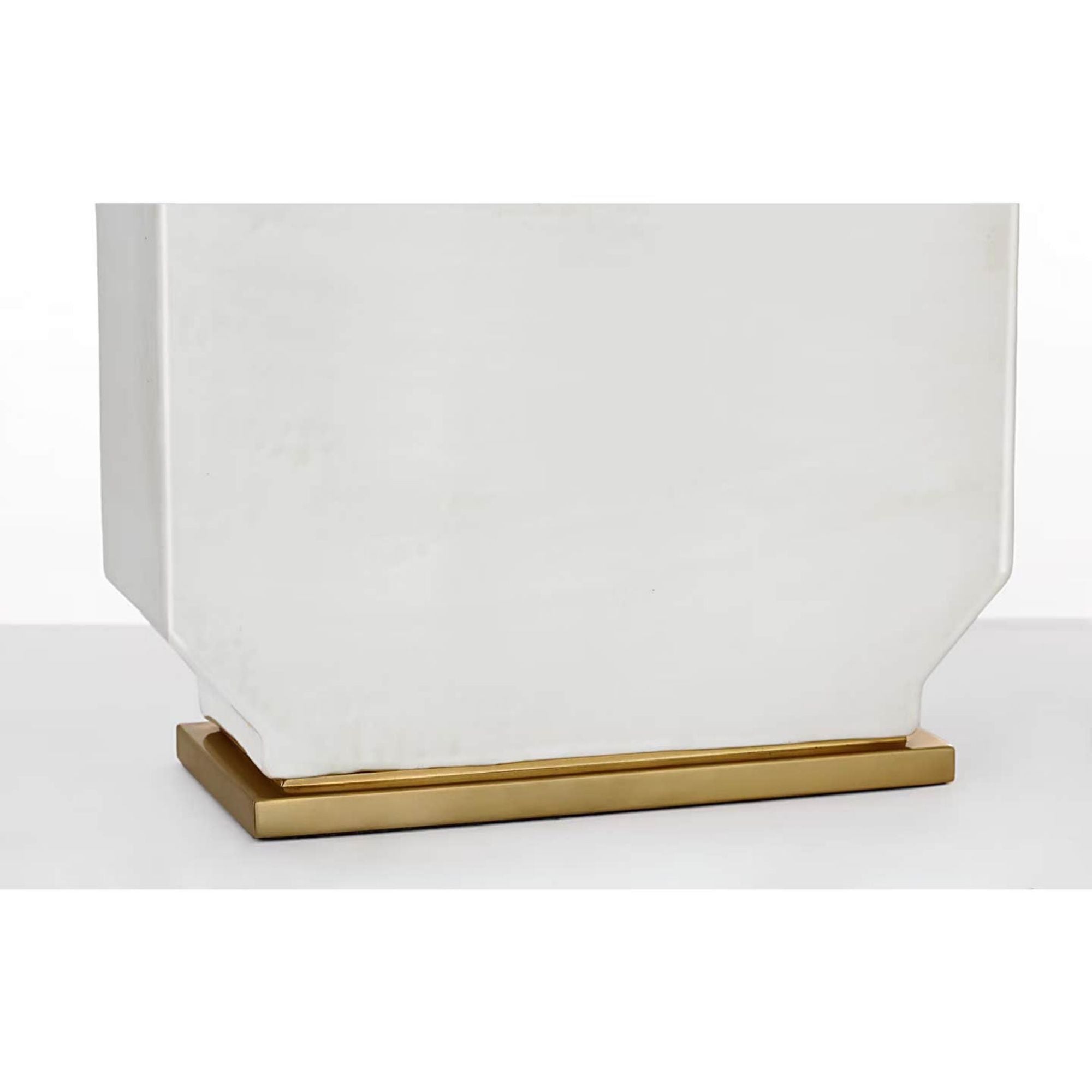 Thomas O'Brien Monique 25" Table Lamp in Venetian White with Linen Shade W15.5" x H25.75"