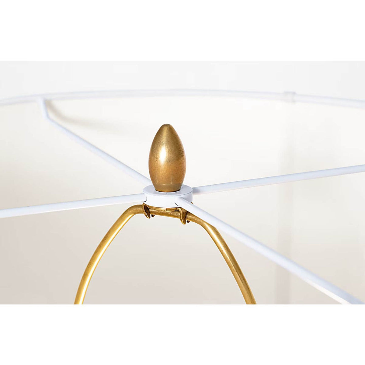Thomas O'Brien Olinda 24" Low Table Lamp in Crackled Robin with Linen Shade W18" x H24.75"