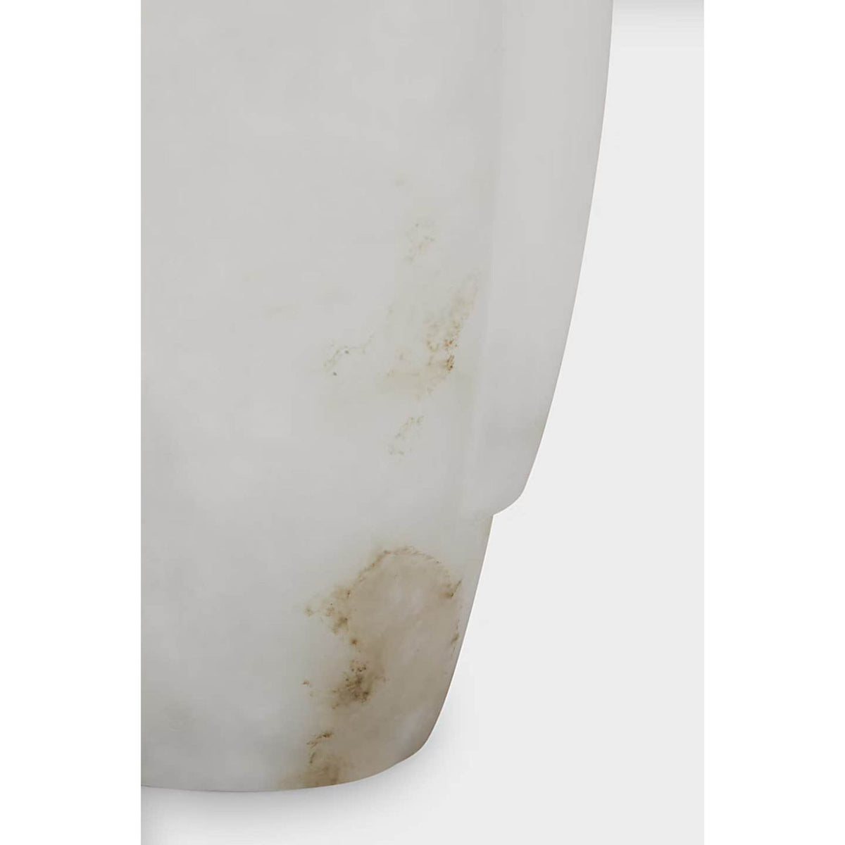 Thomas O'Brien Anfai Medium Table Lamp in Alabaster with Linen Shade W15" x H26"