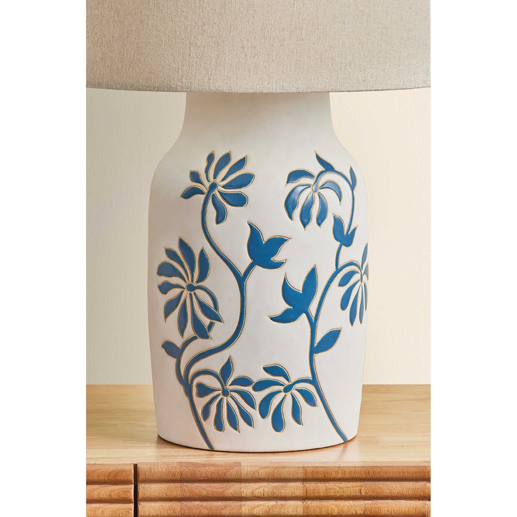 Yazmeen 1-Light Table Lamp in Aged Brass 16W x 22.5H