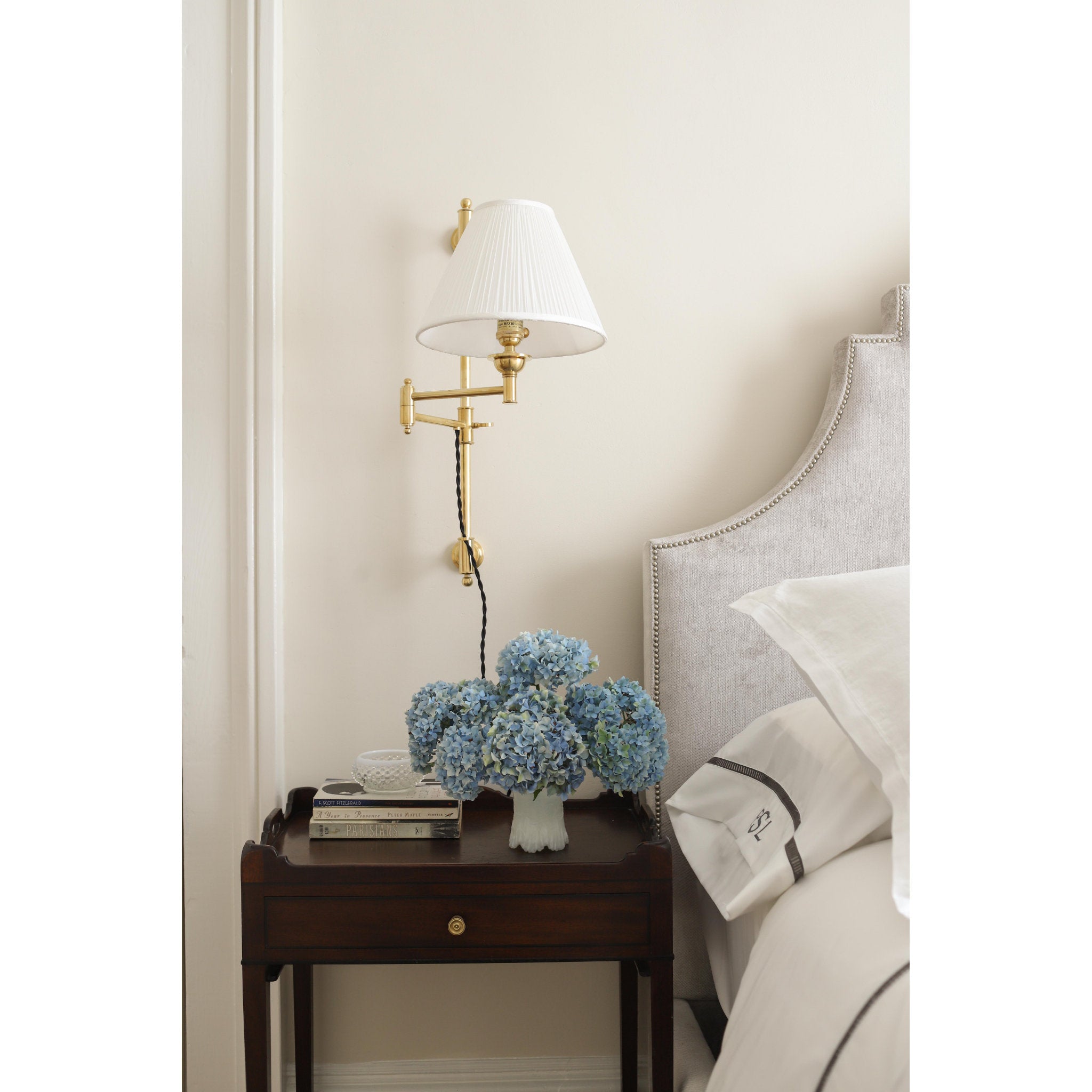 Classic No.1 1-Light Plug-in Sconce in Aged Brass by Mark D. Sikes 10L x 10W x 29H