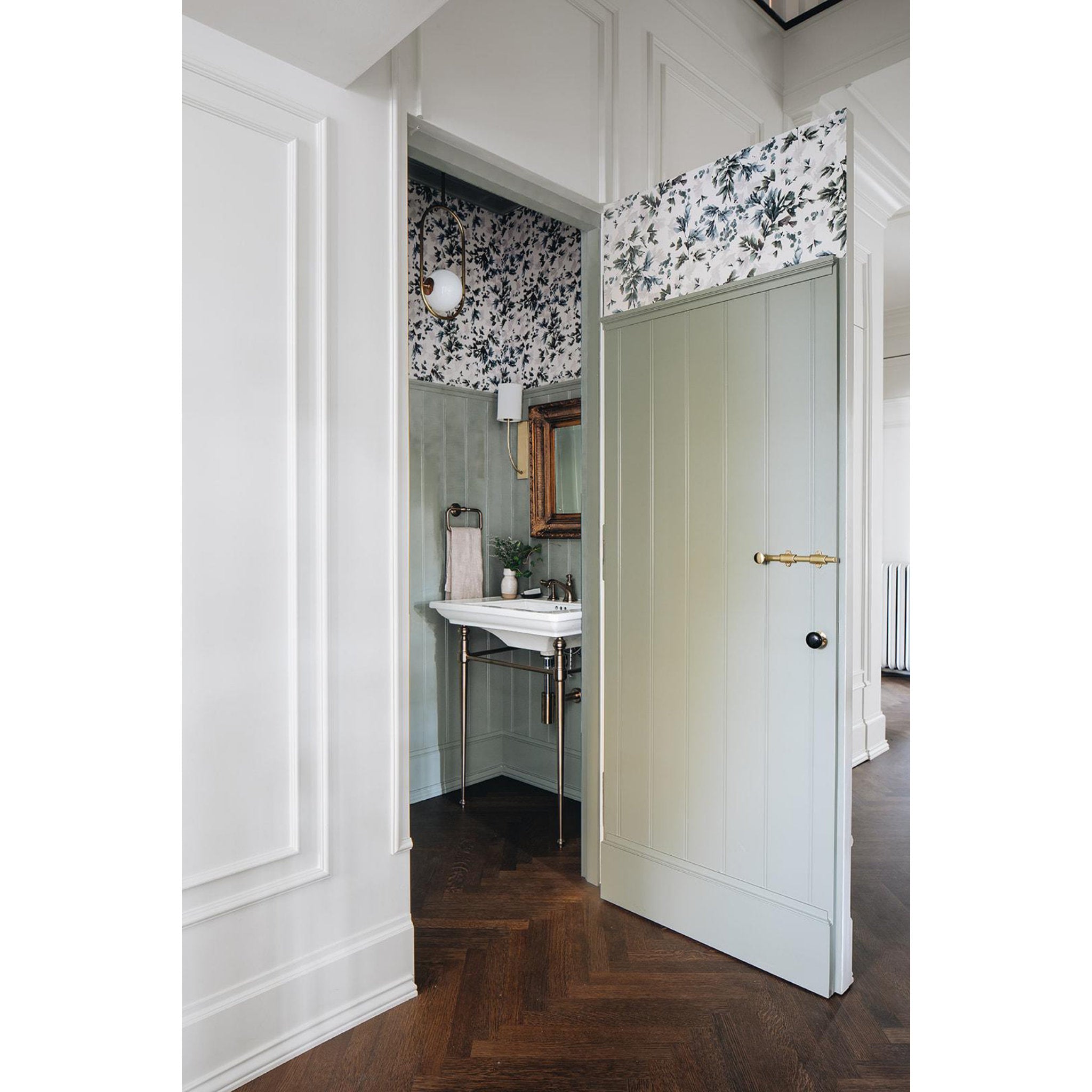 Colton 1-Light Wall Sconce in Aged Brass 4.5L x 4.5W x 17H