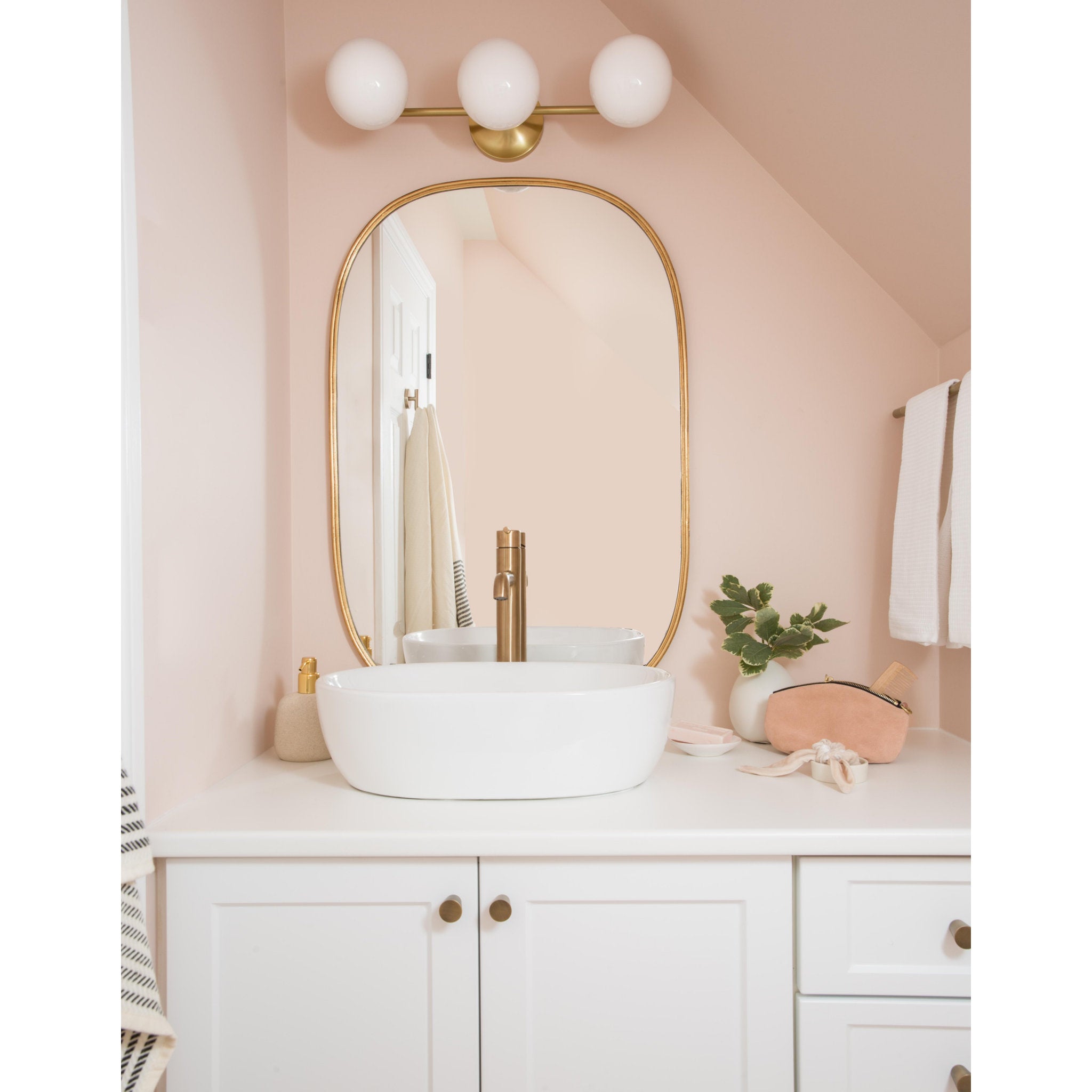 Fleming 3-Light Bath and Vanity in Aged Brass 20.75W x 5H