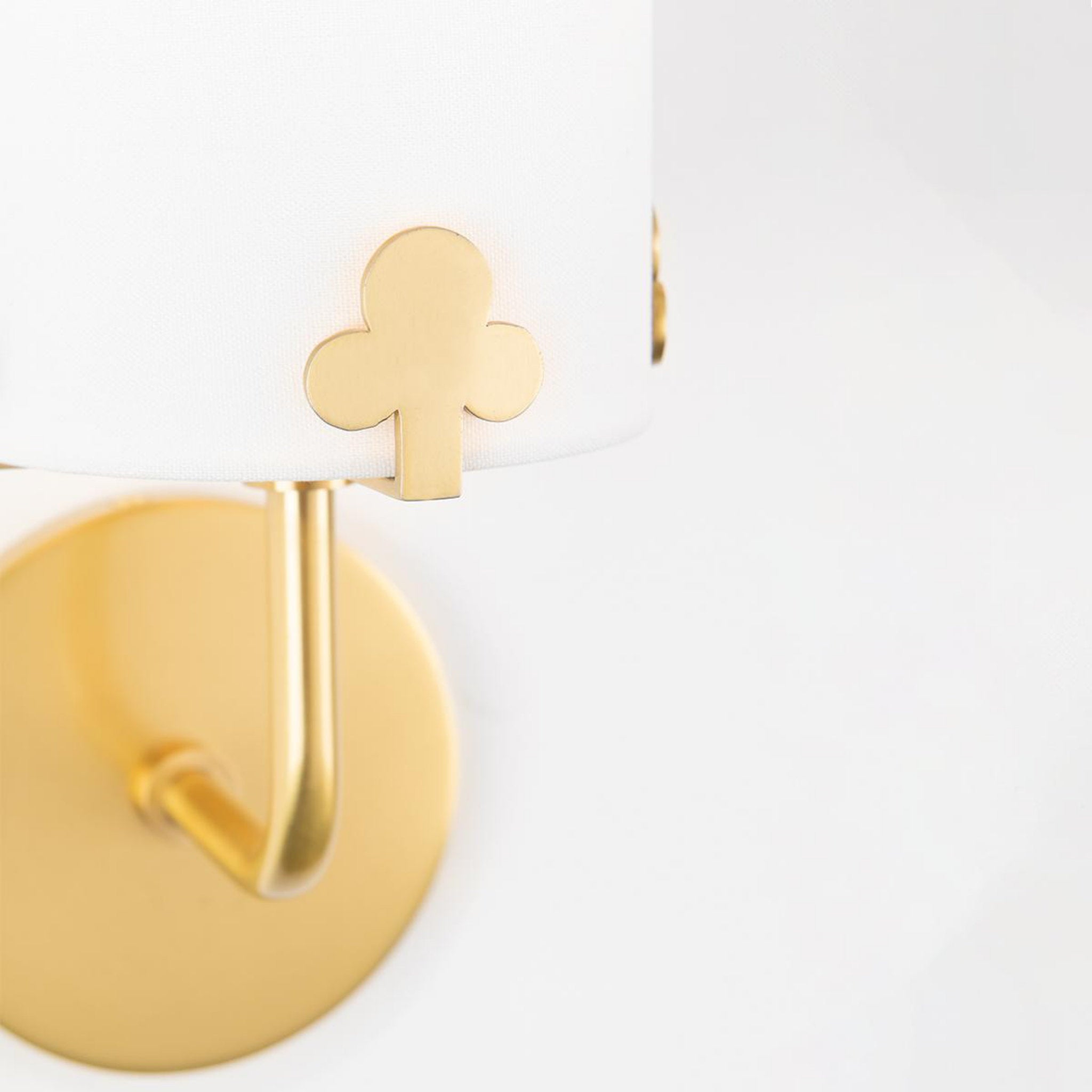 Darlene 5-Light Chandelier in Aged Brass 13.75L x 26W x 17.25H