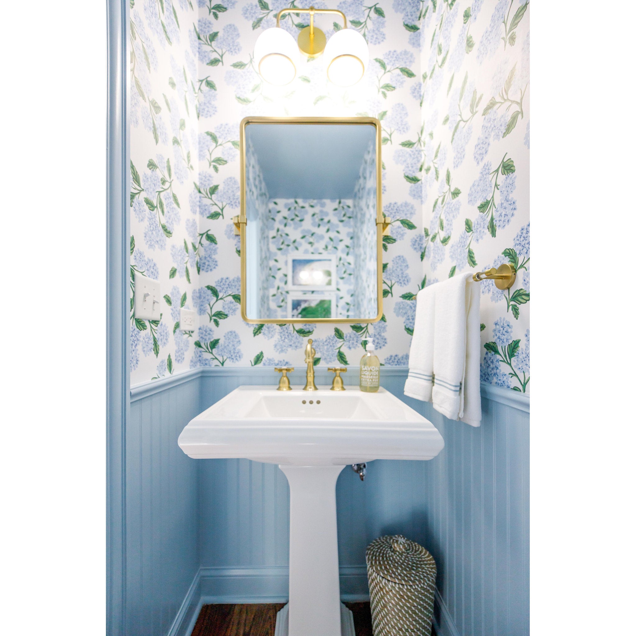 Reese 2-Light Bath and Vanity in Aged Brass 15L x 16.75W x 11.25H