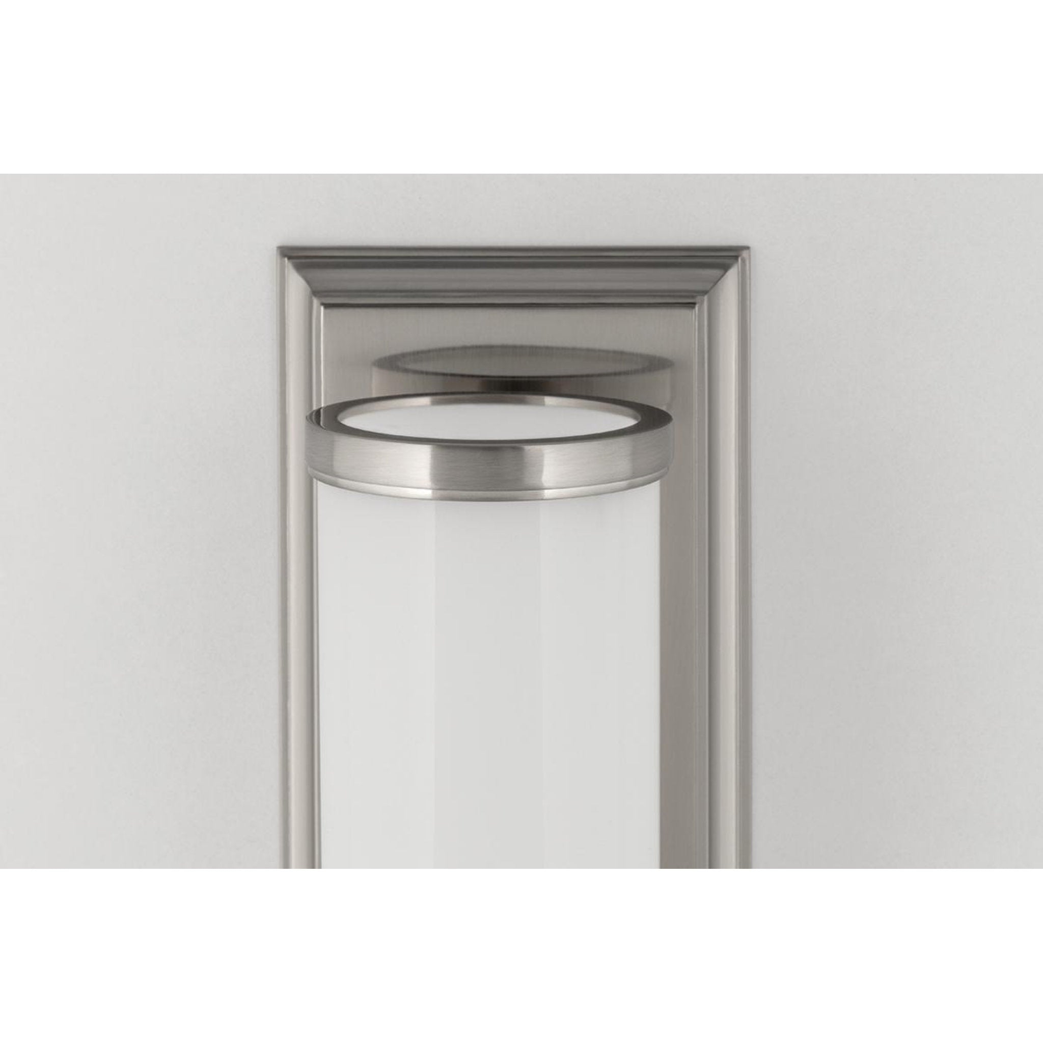 Everett 1-Light Bath and Vanity in Polished Nickel 4.75L x 4.75W x 14.25H
