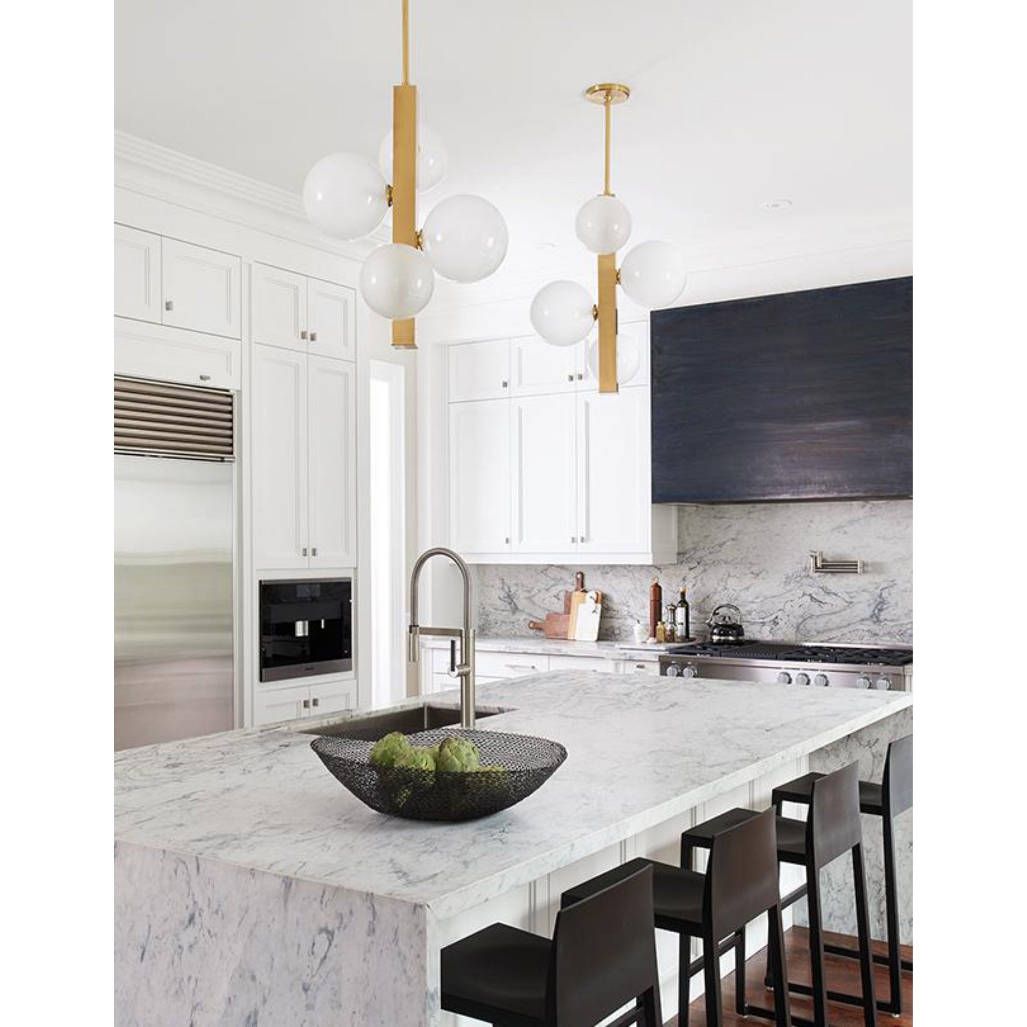 Hinsdale 4-Light Pendant in Aged Brass 21.25L x 21.25W x 27H