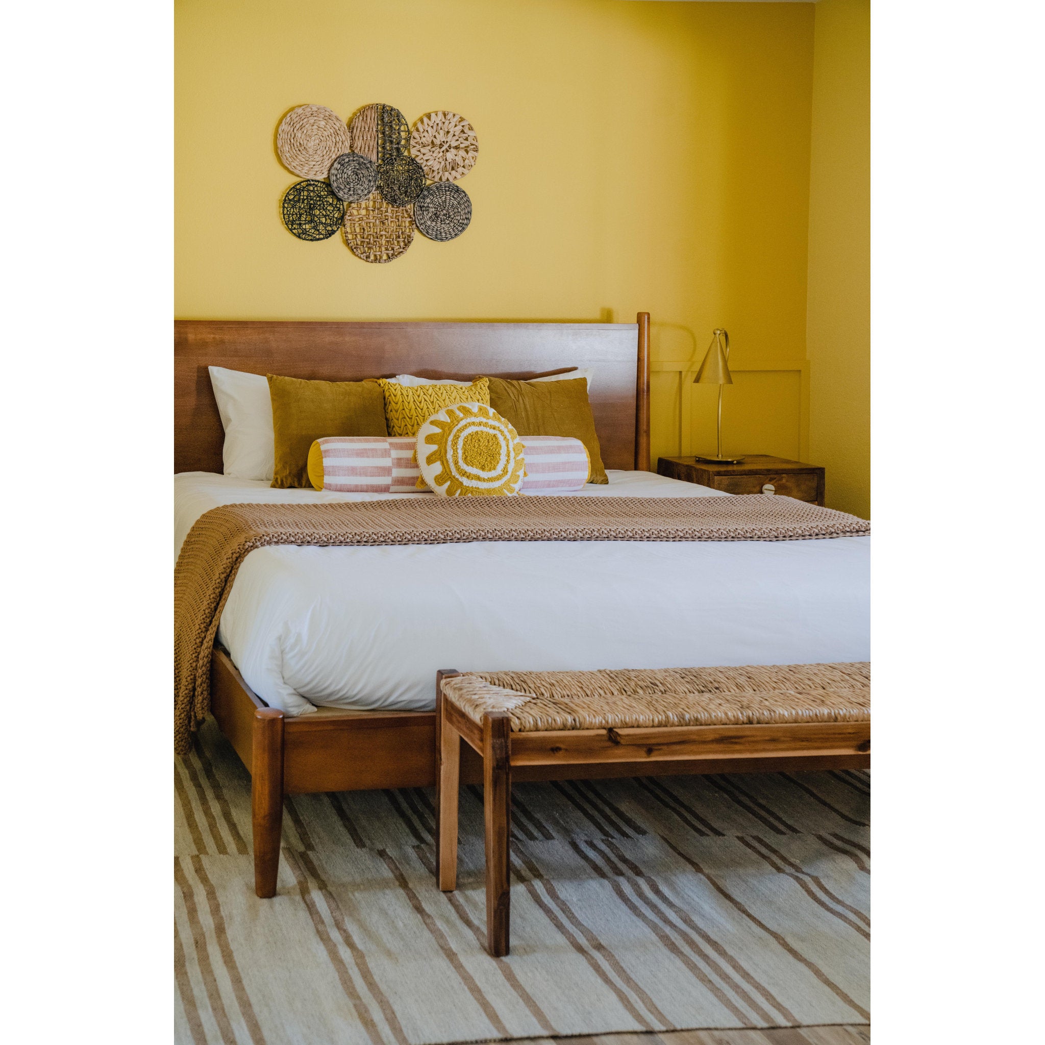 Lupe 1-Light Table Lamp in Aged Brass 7W x 20.5H