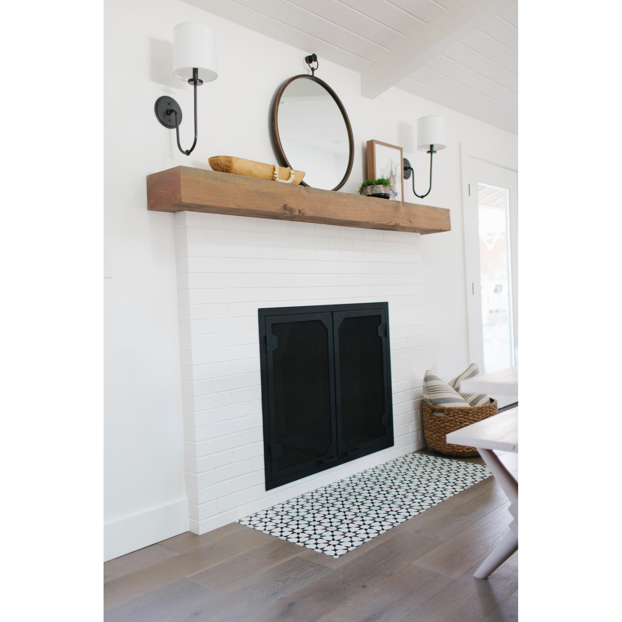 Jericho 1-Light Wall Sconce in Old Bronze 7L x 7W x 20.5H