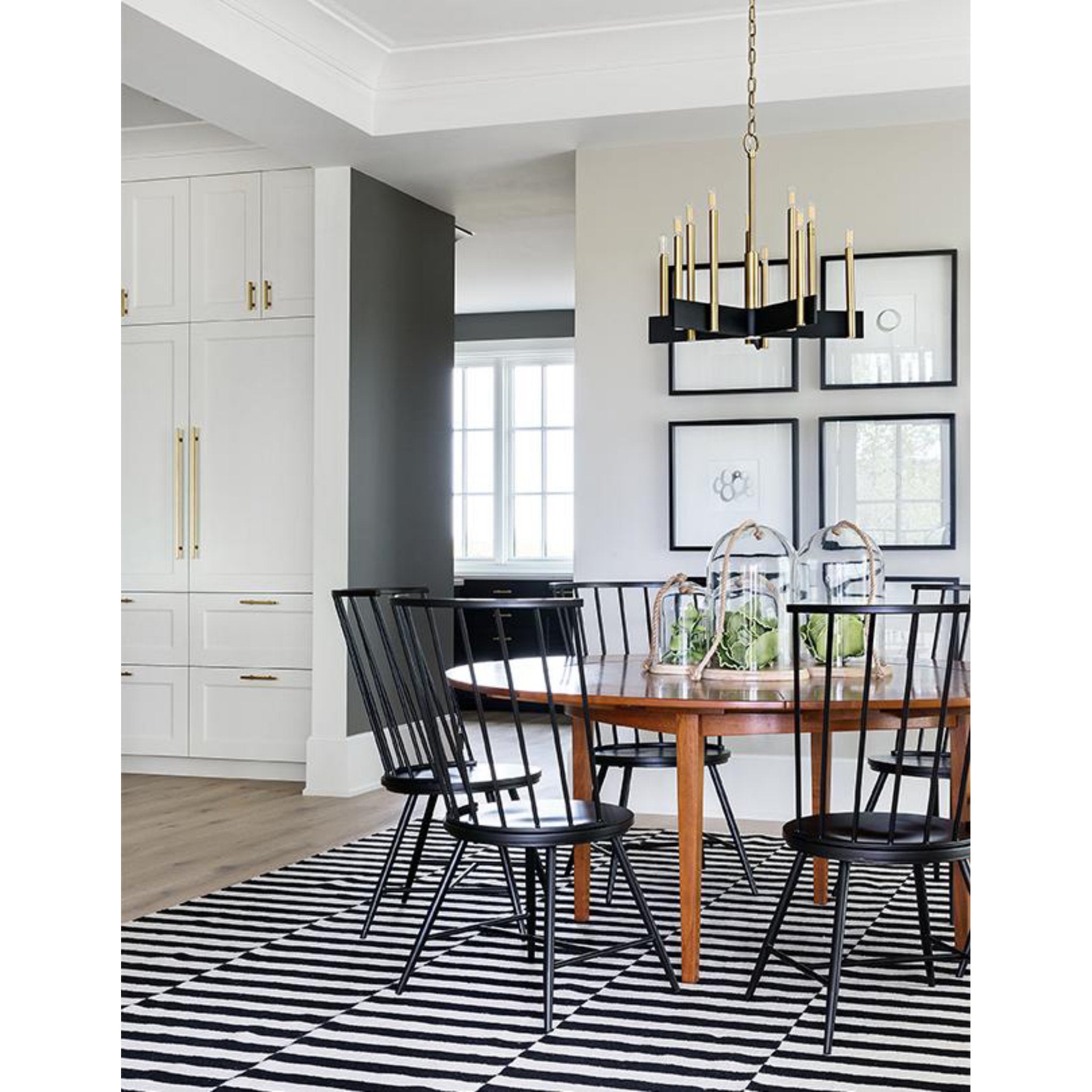 Abrams 10-Light Chandelier in Aged Brass 23.75L x 23.75W x 22H