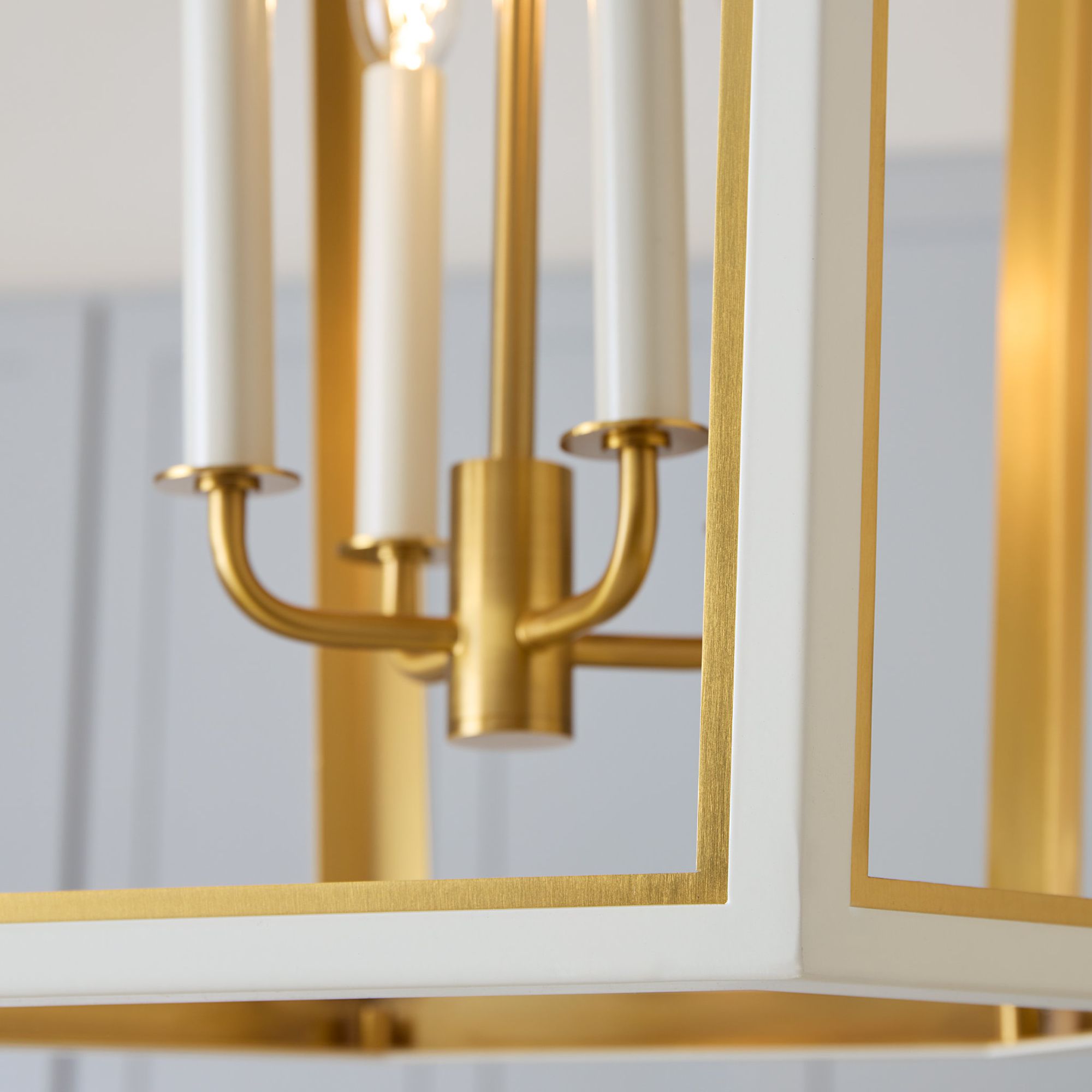 Alexa Hampton Curt Medium Lantern in Matte White