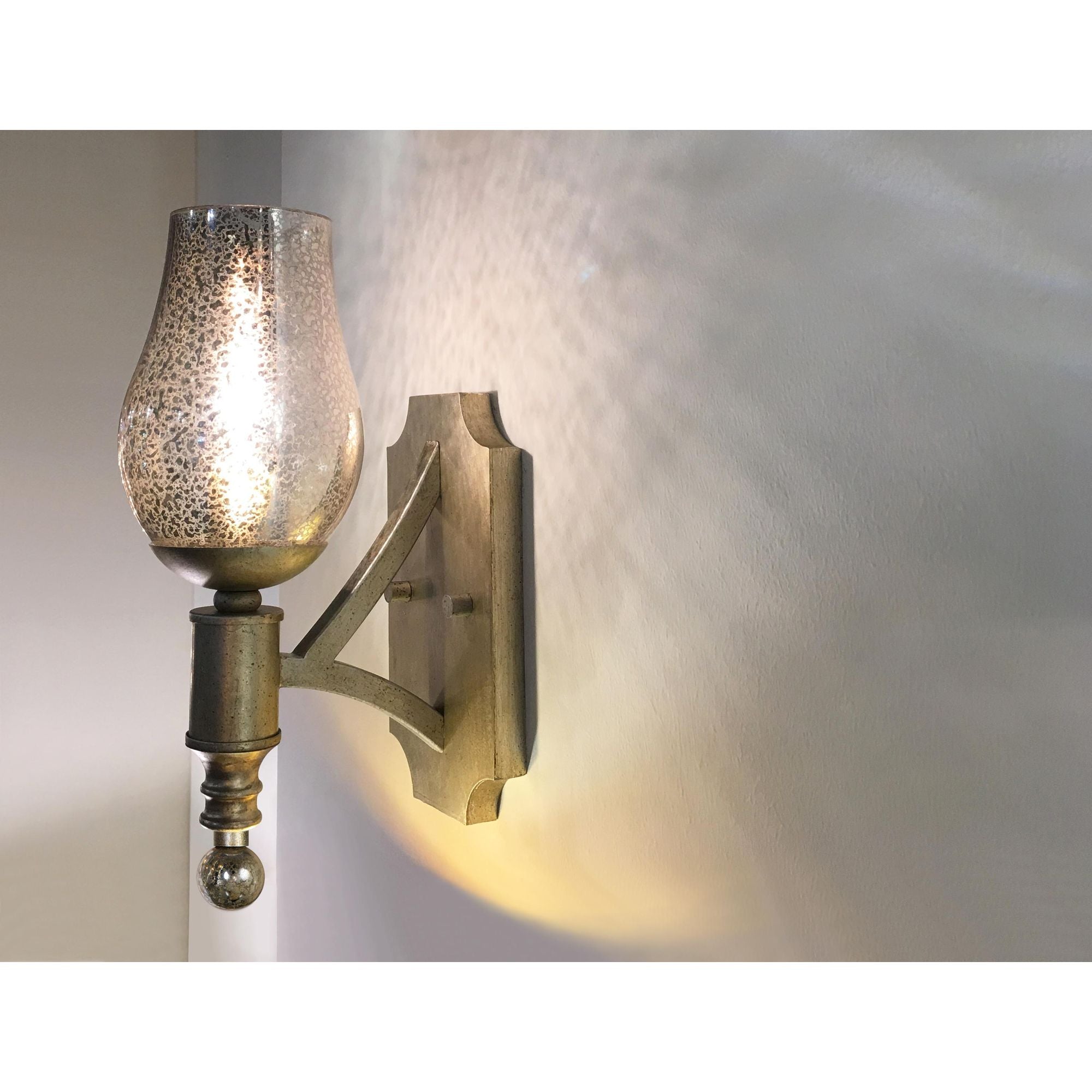 Studio M SM23971MGSG Mirabelle 1-Light Wall Sconce in Silver Gold